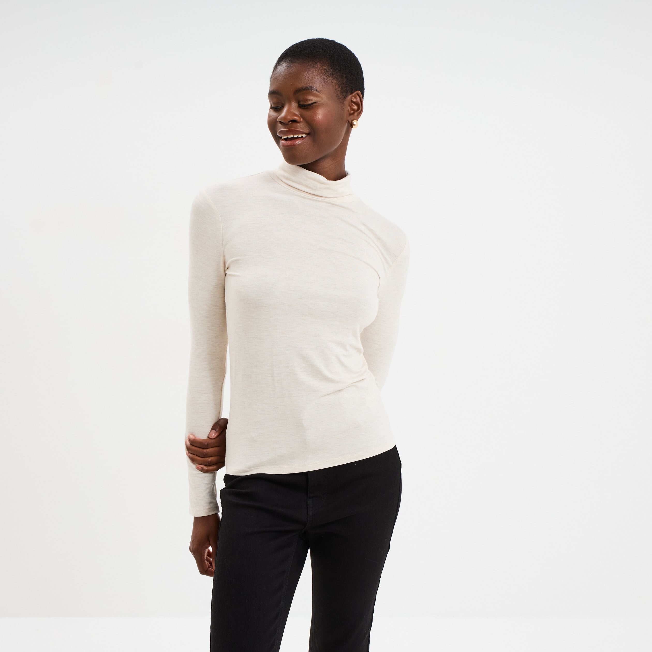 T-shirt manches longues col roul&eacute; beige femme