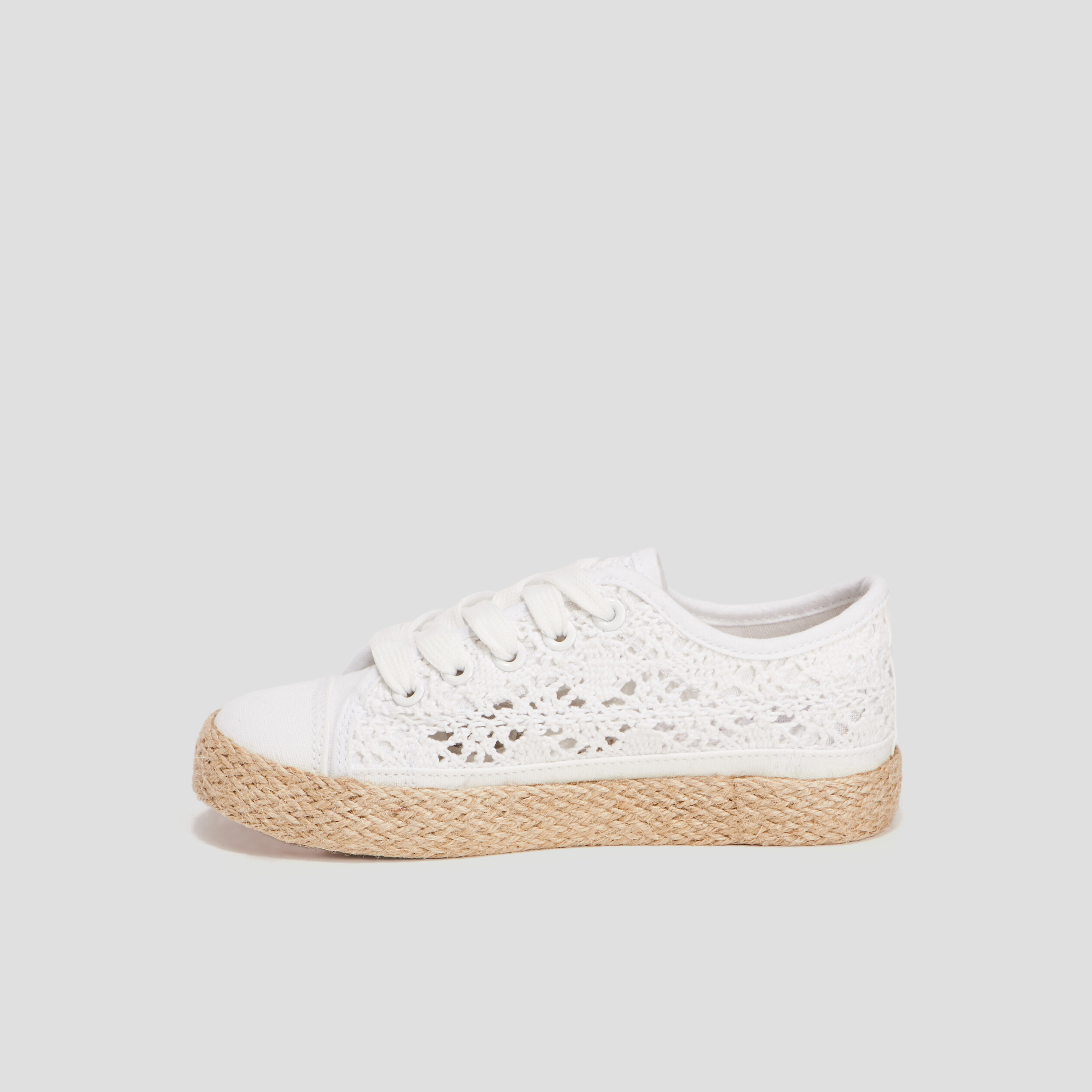 tennis en toile a lacets liberto blanc fille Tennis en toile à lacets Liberto blanc fille