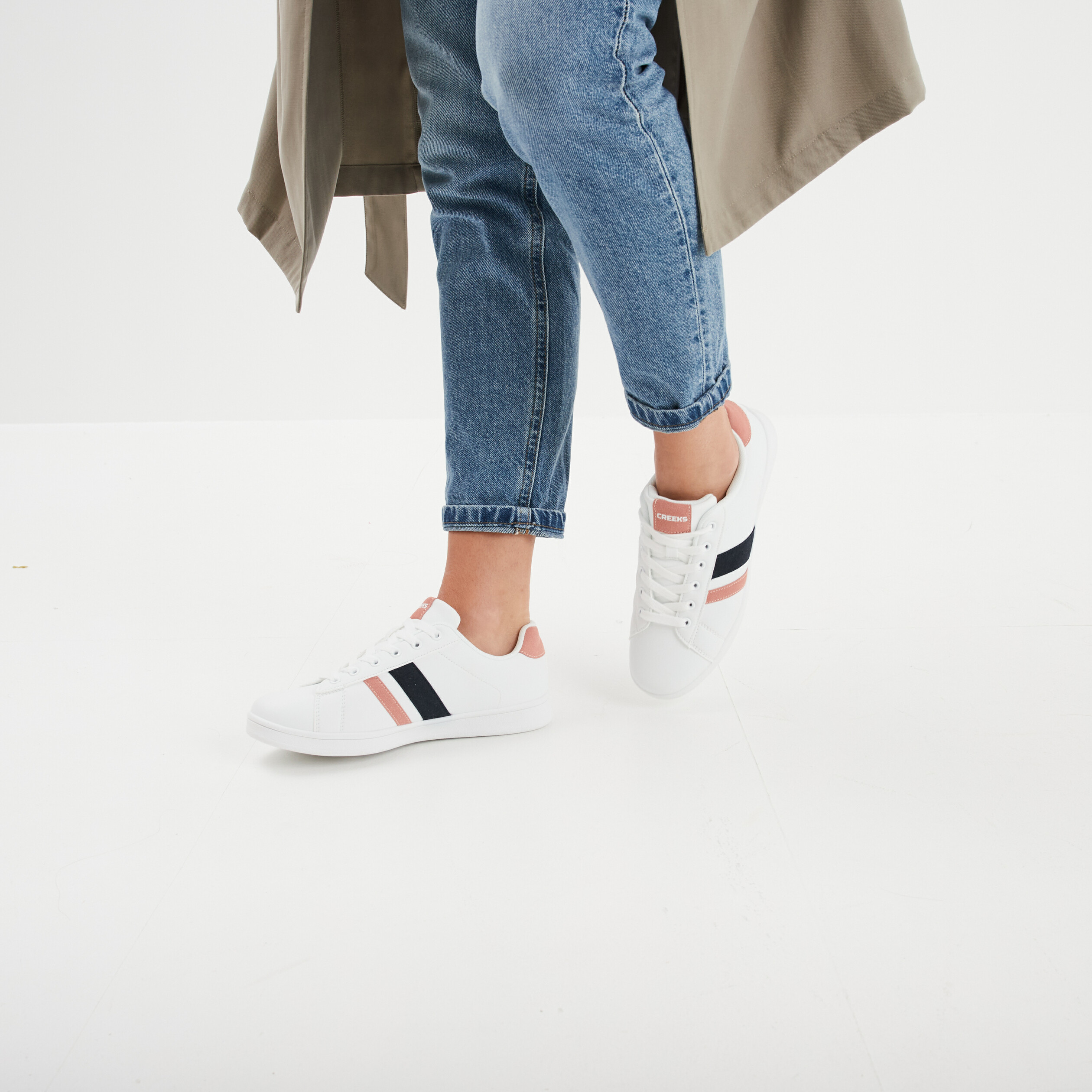 Tennis &agrave; lacets blanc femme