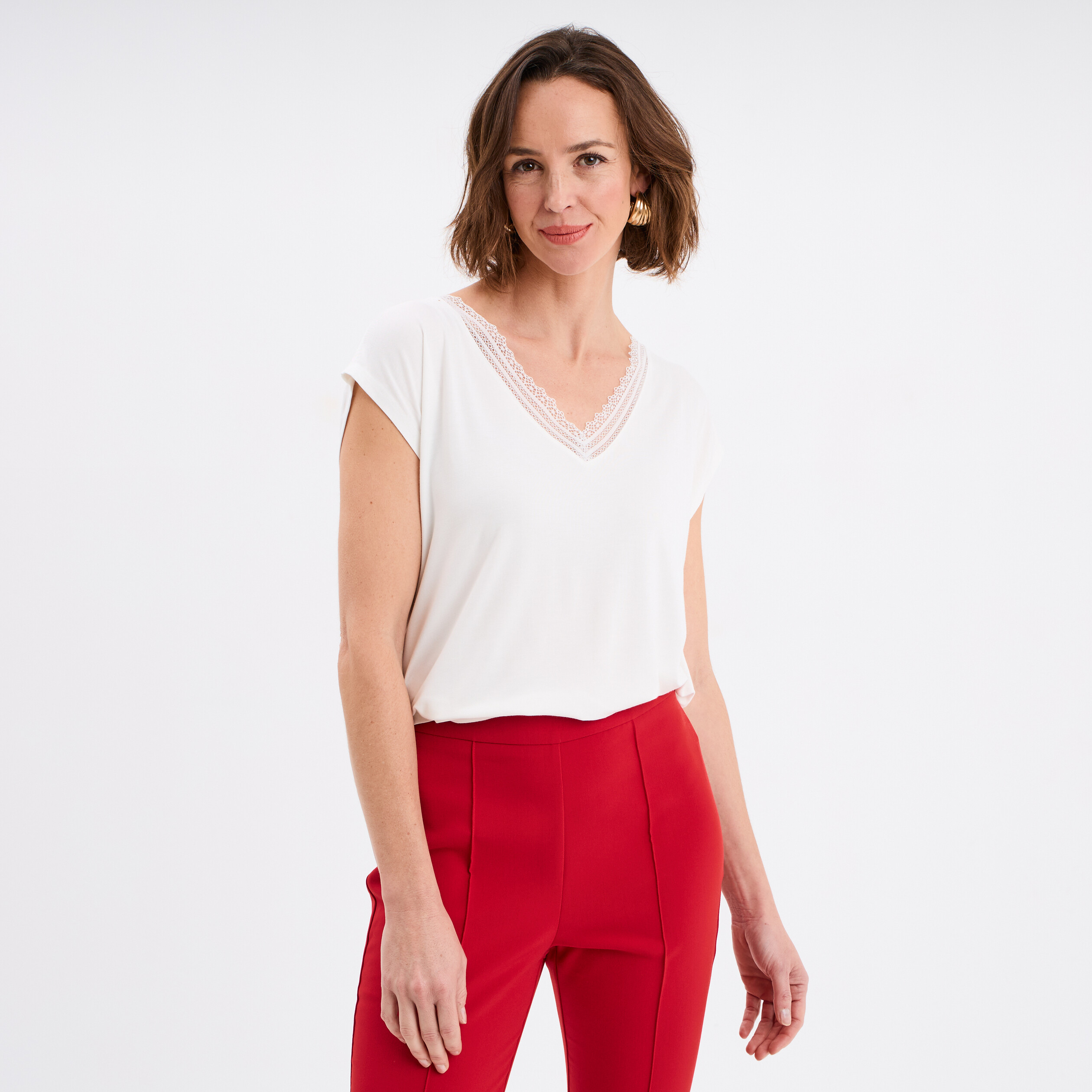 T-shirt Femme Manches Courtes Col V - Coupe Décontractée, Tissu Respirant | Haut Basique Chic Pour L'été