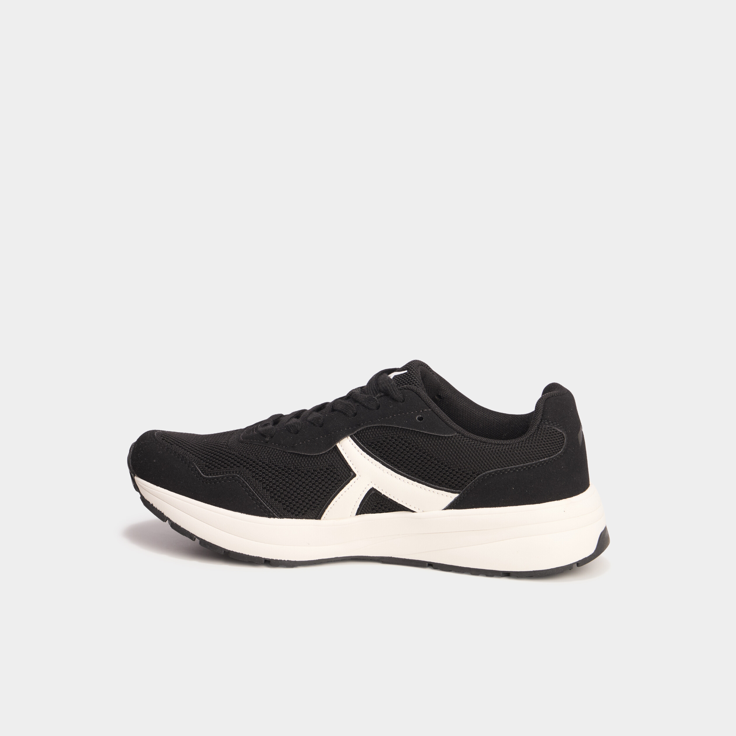 Baskets running de sport &agrave; lacets noir homme