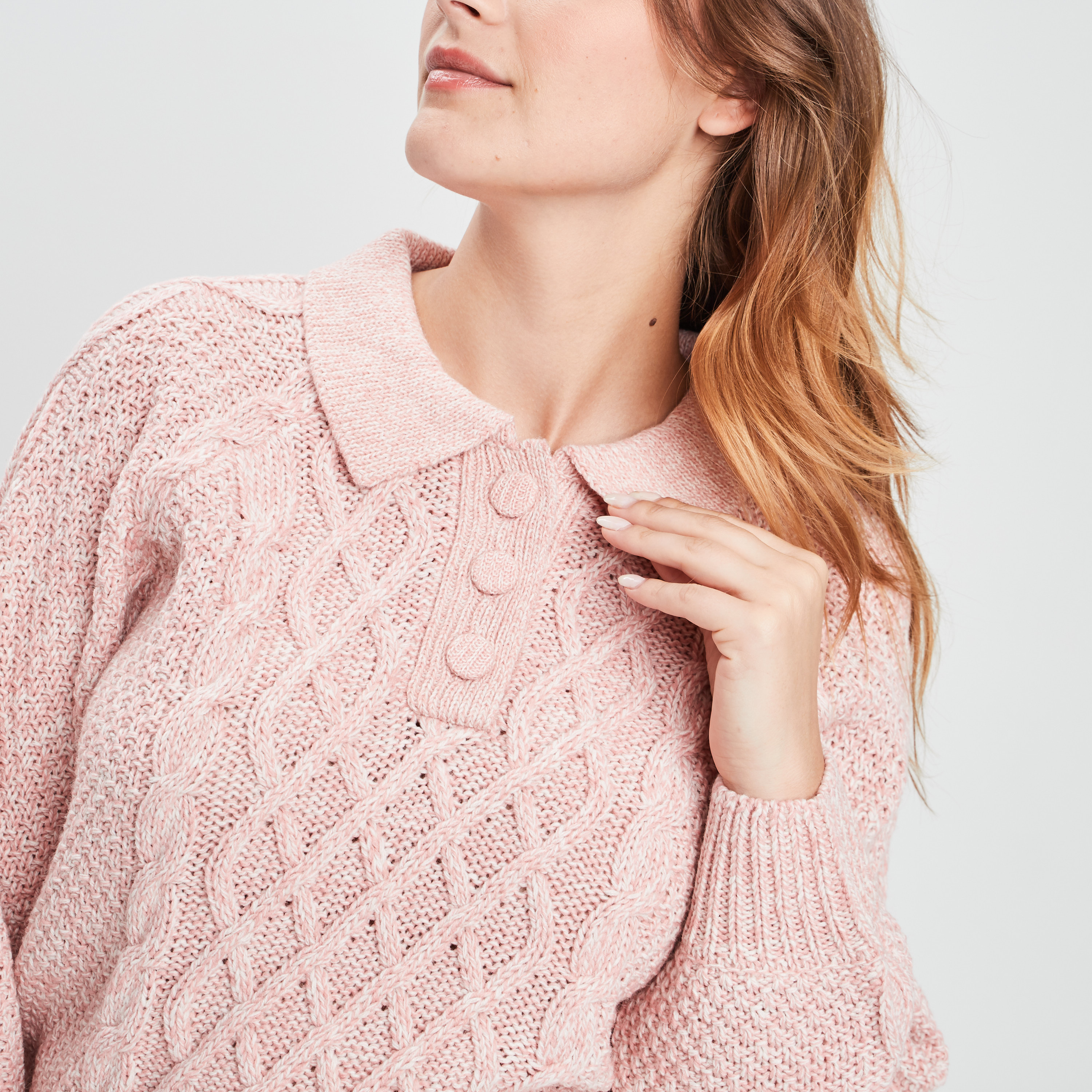 Pull à col polo boutonné rose femme