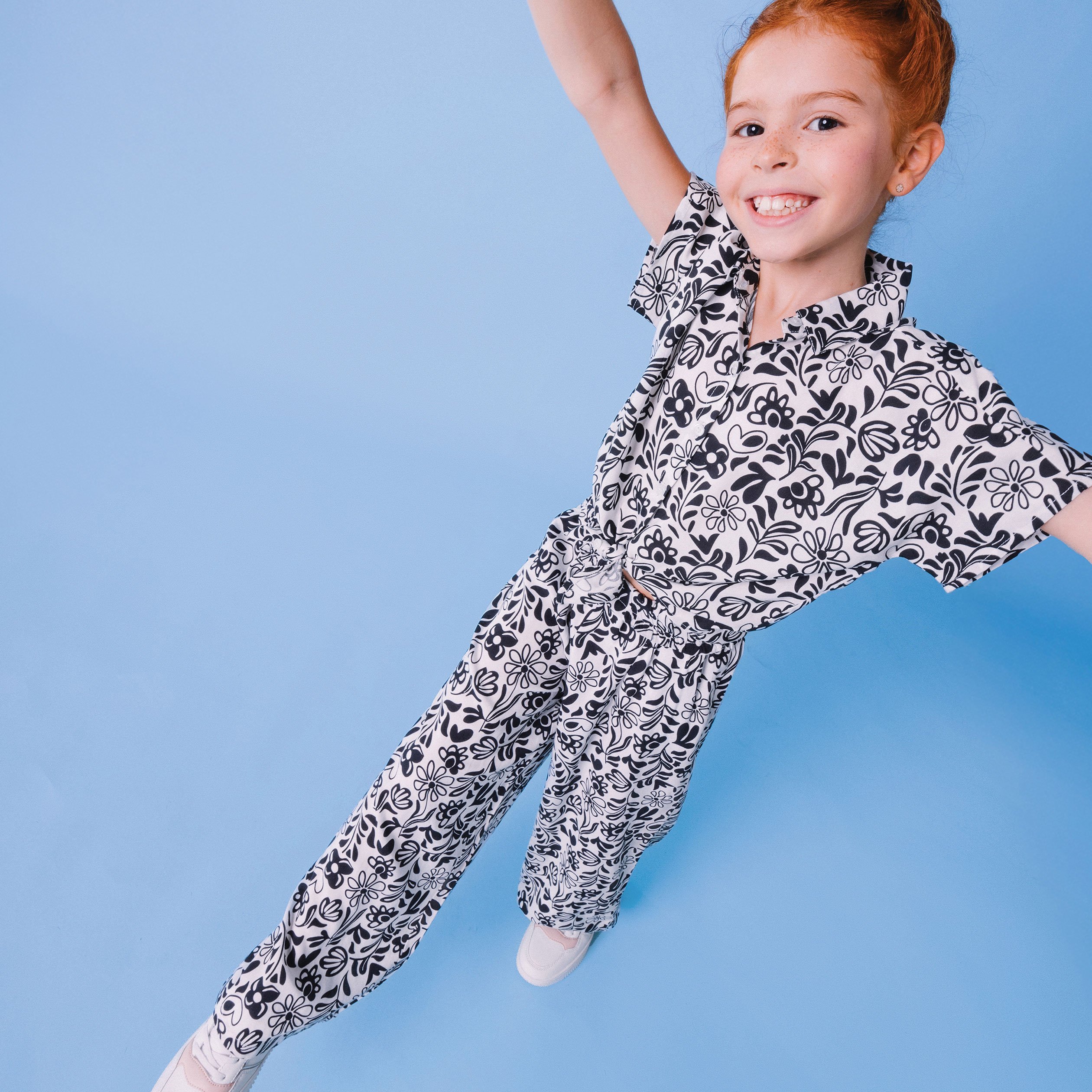 pantalon fluide taille elastiquee ecru fille Pantalon fluide taille élastiquée ecru fille