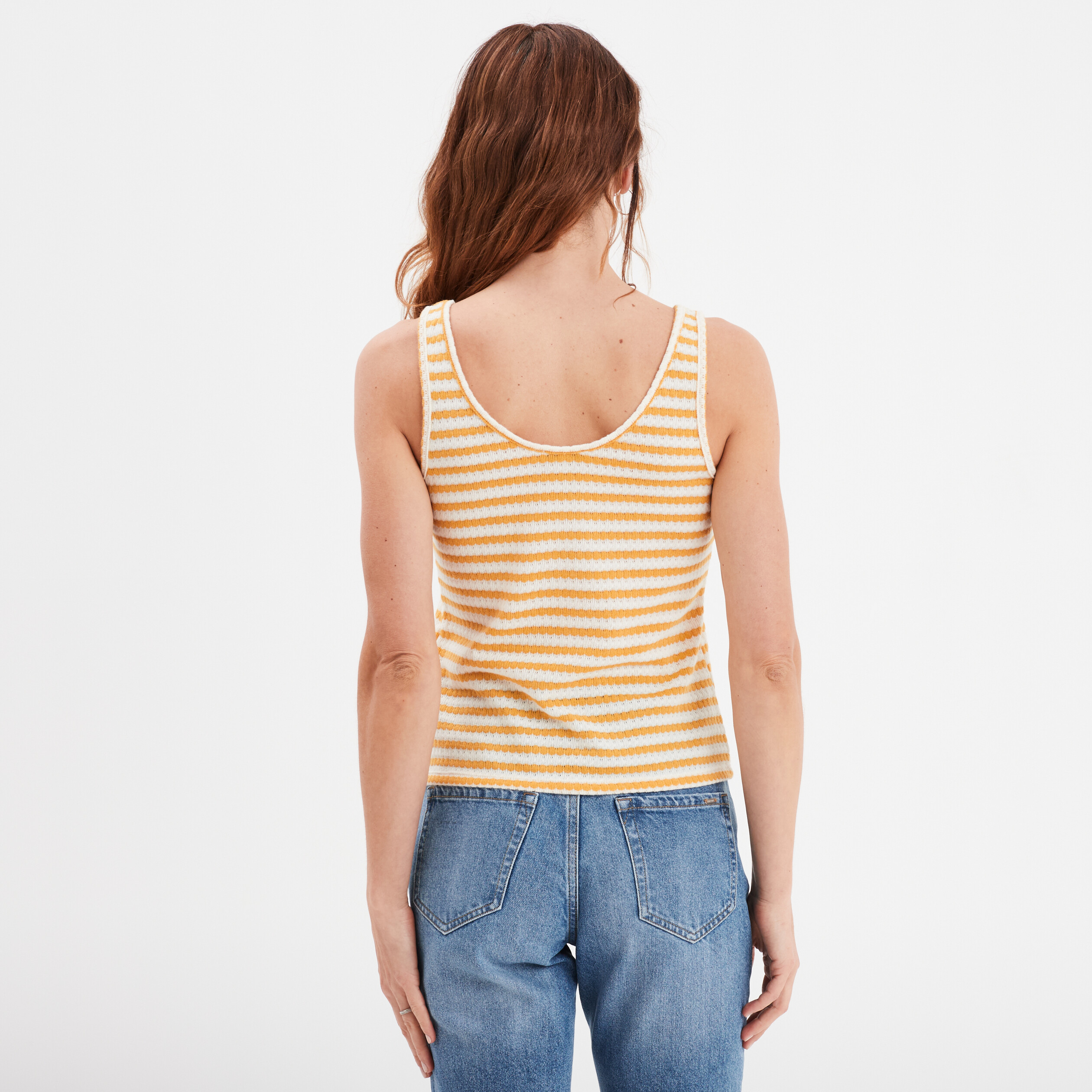 debardeur col rond en maille jaune moutarde femme Débardeur col rond en maille jaune moutarde femme