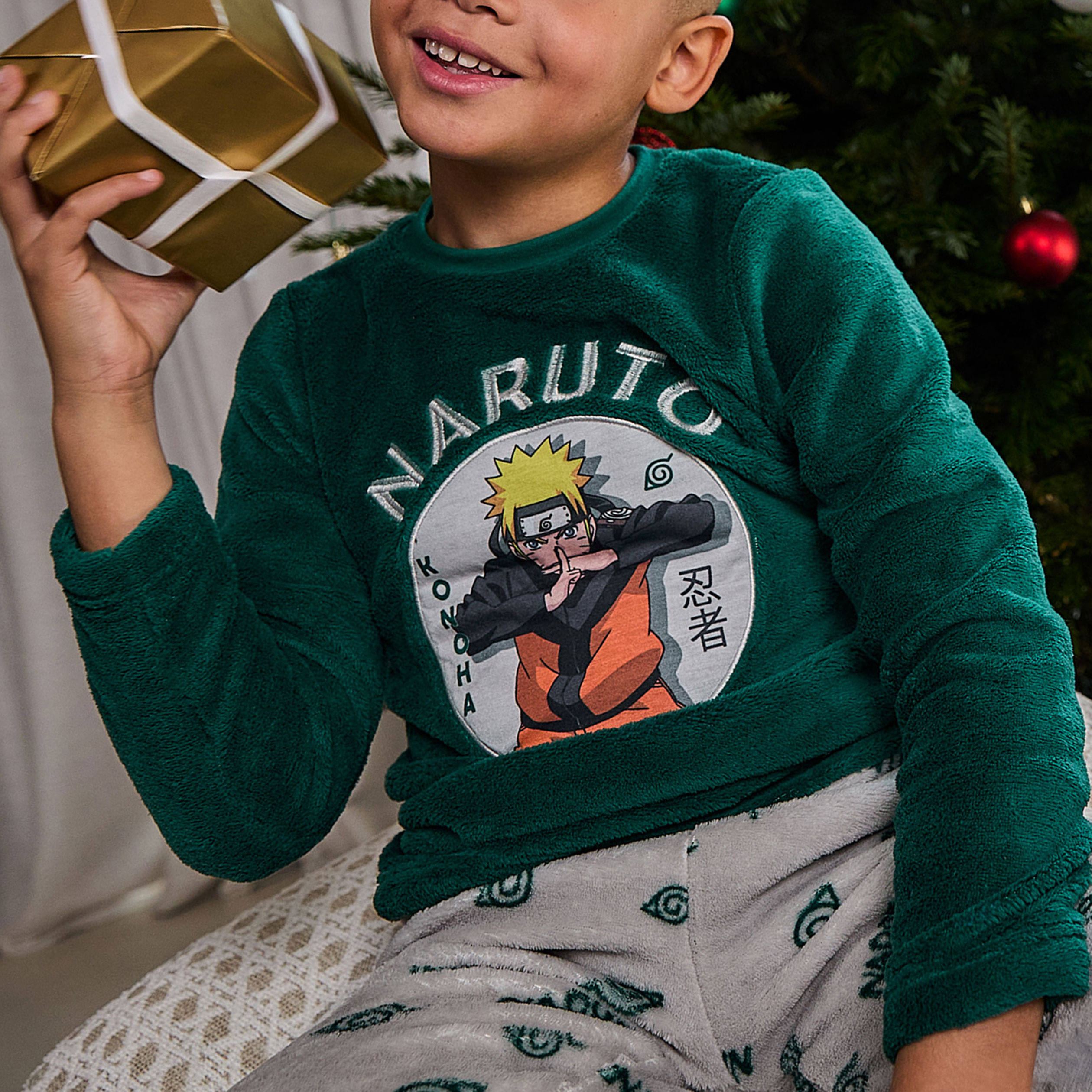 Coffret ensemble pyjama 3 pi&egrave;ces Naruto vert gar&ccedil;on