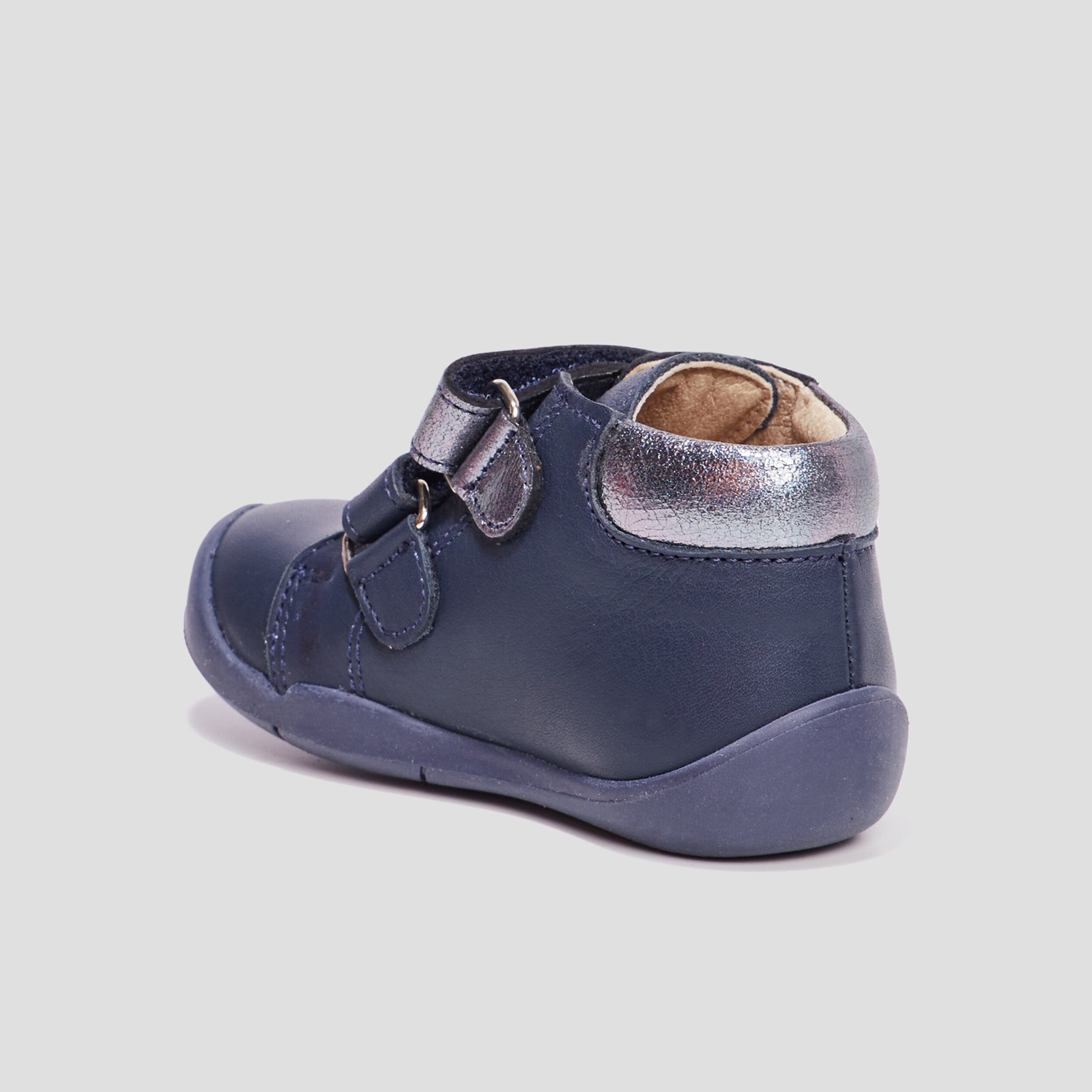 bottillons en cuir wakalla bleu marine bebef Bottillons en cuir Wakalla bleu marine bébé fille