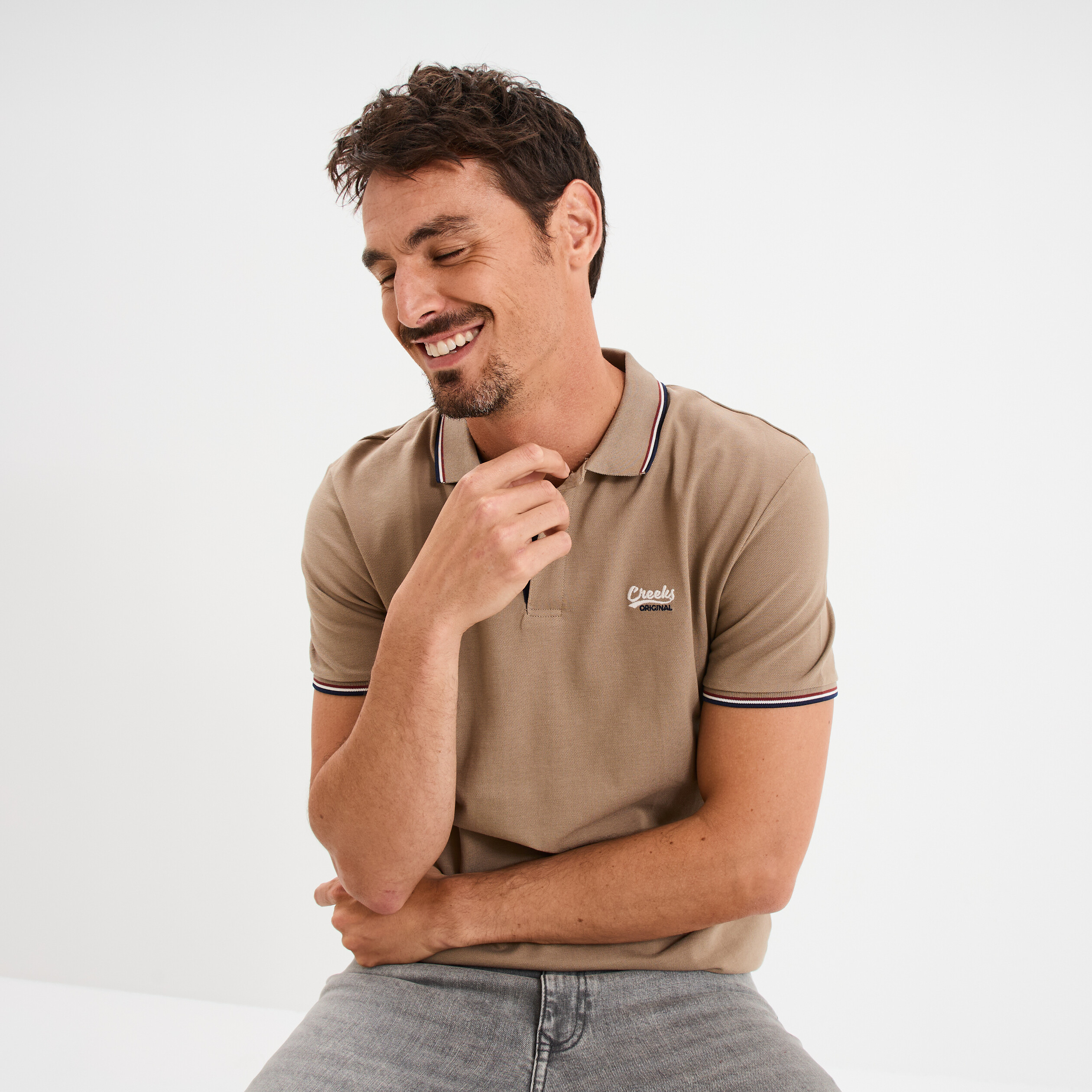 polo avec broderie poitrine coton creeks taupe homme Polo avec broderie poitrine coton Creeks taupe homme
