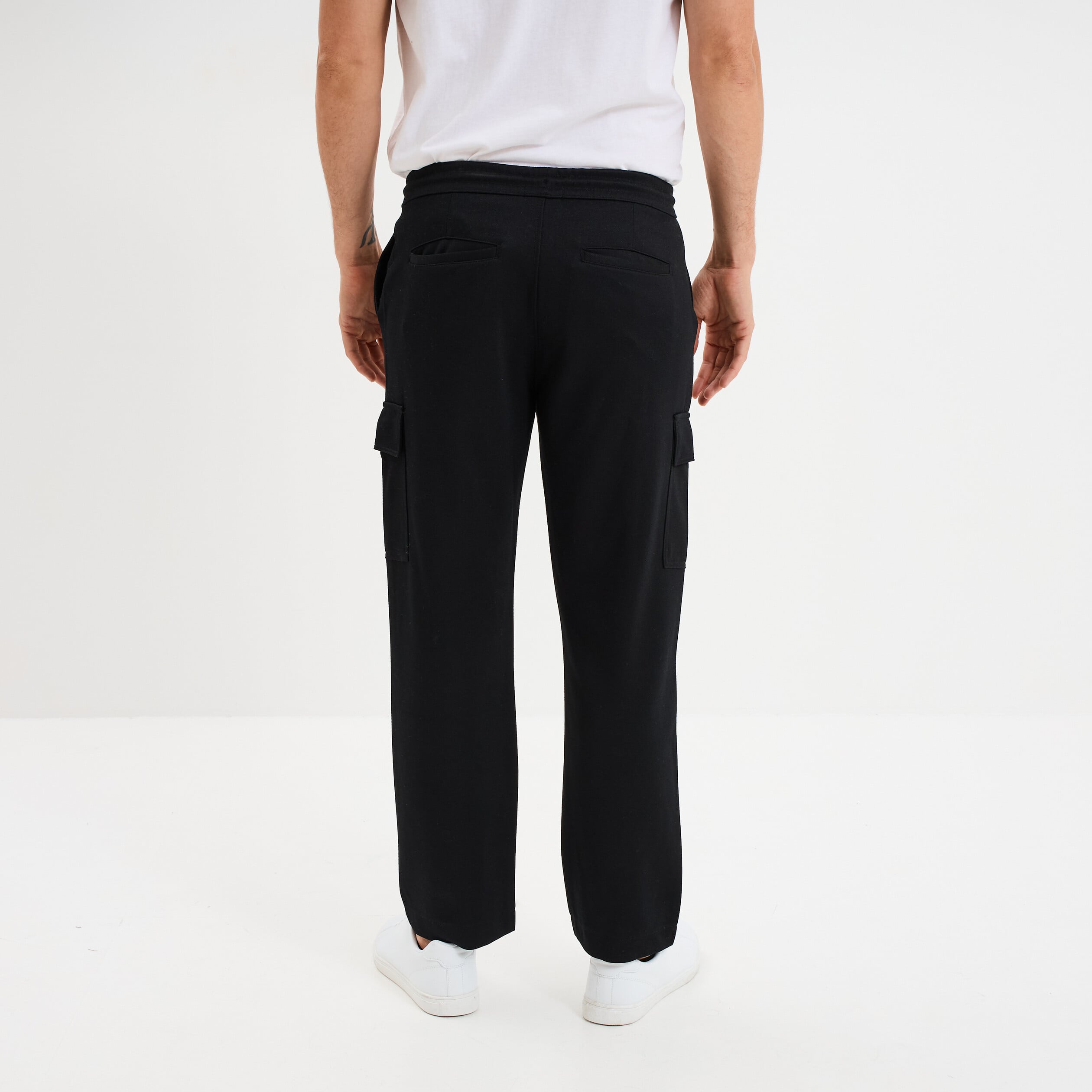 Pantalon cargo taille &eacute;lastiqu&eacute;e noir homme
