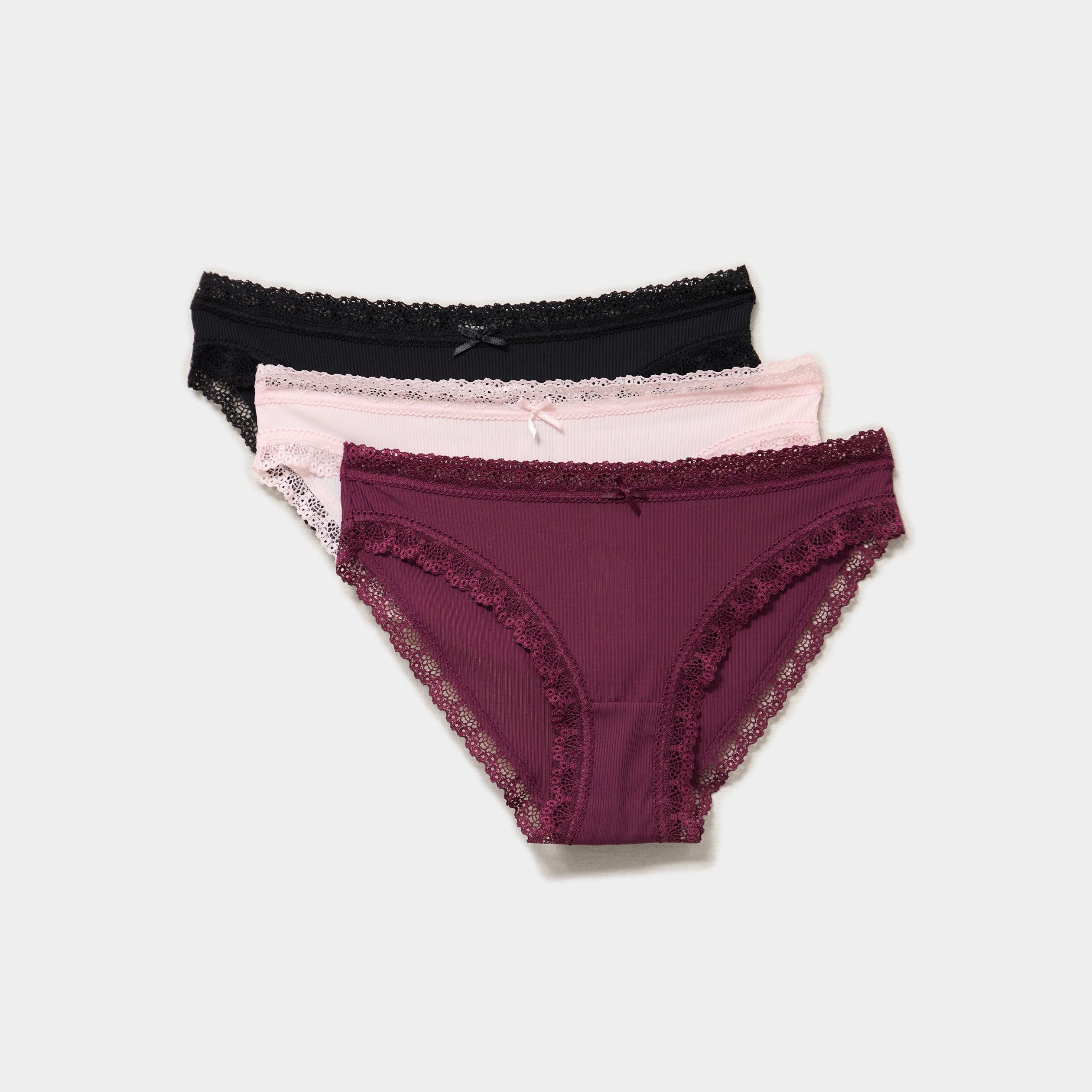 Lot 3 culottes avec dentelle prune femme