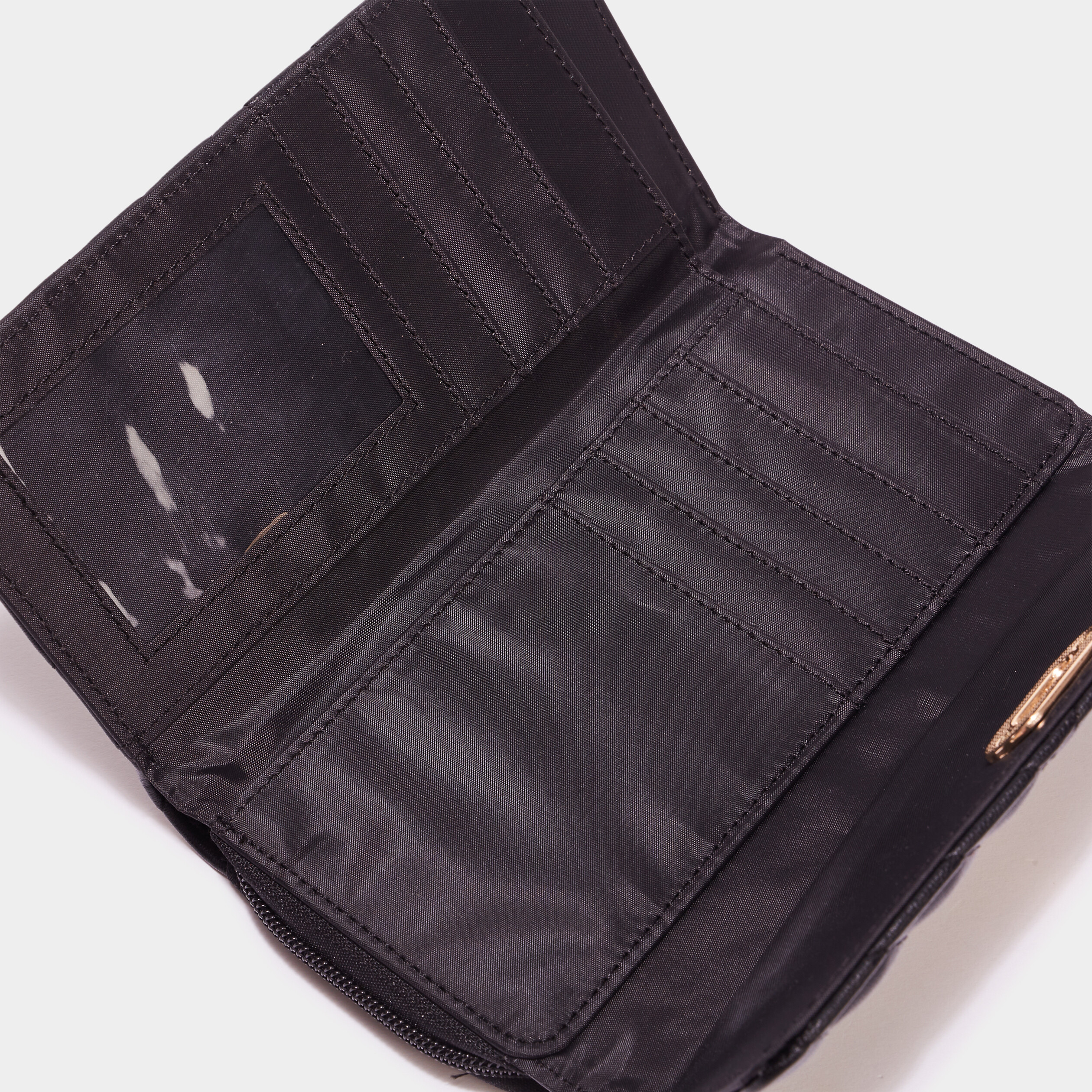 Portefeuille matelassé noir femme