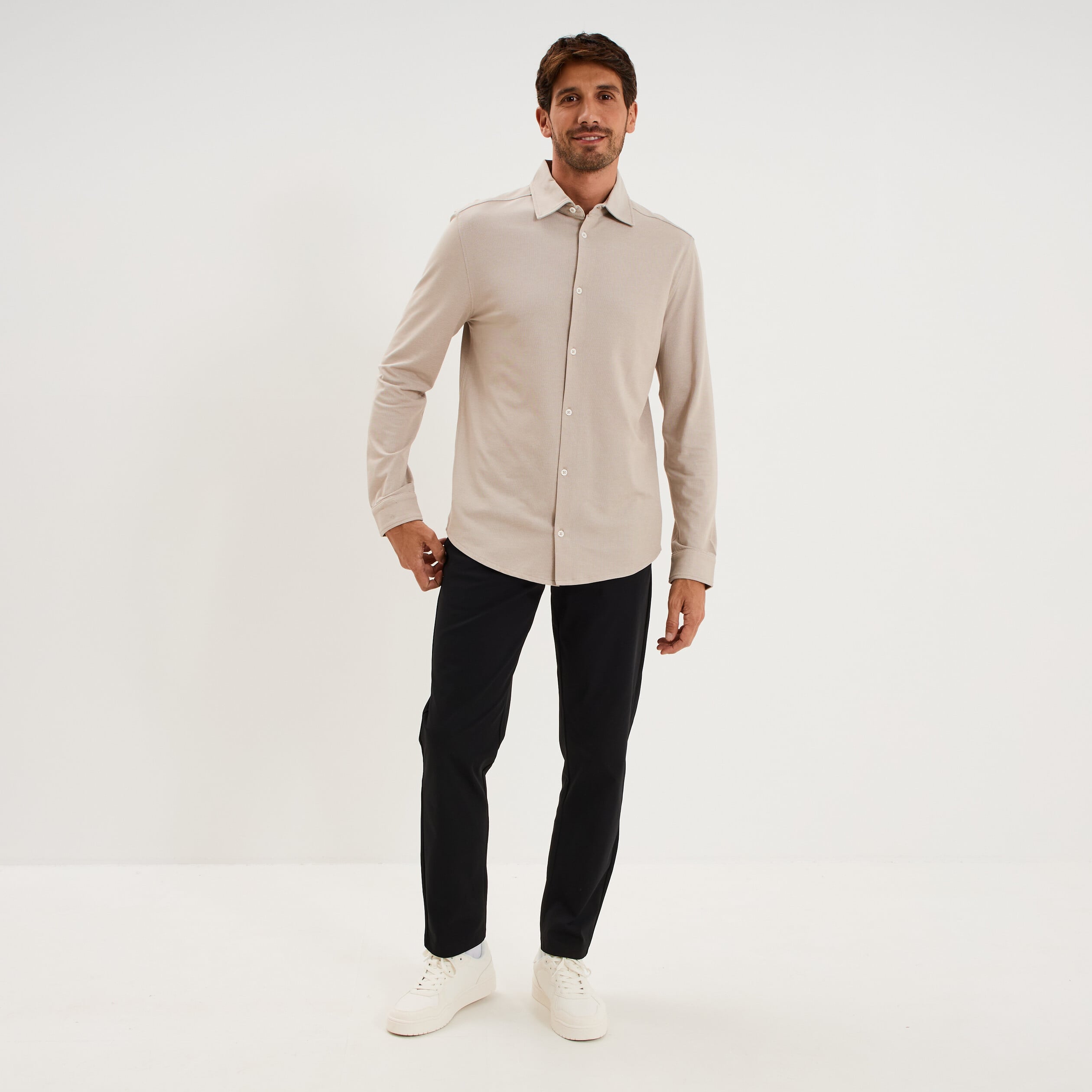 Chemise droite &agrave; manches longues beige homme