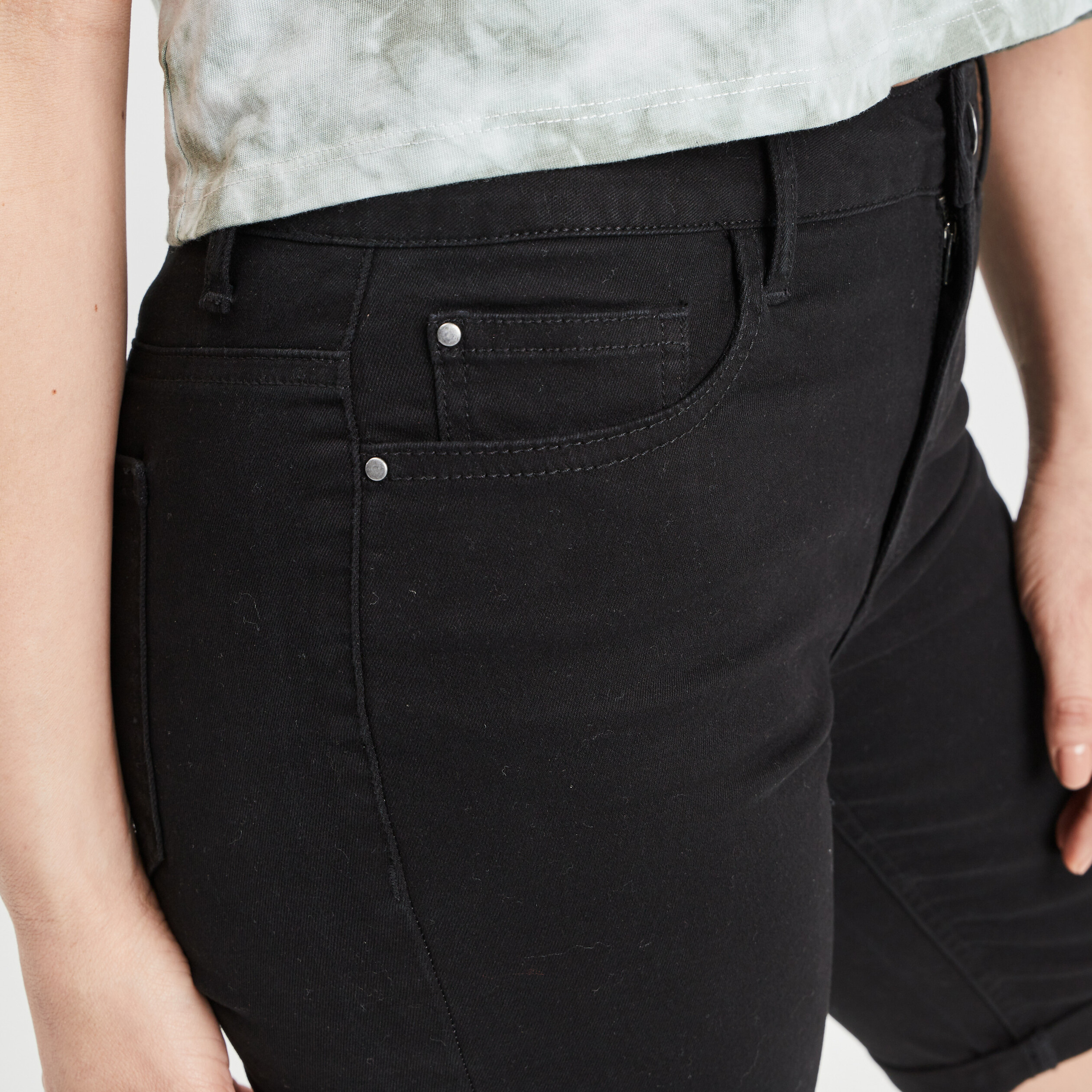 bermuda slim noir femme Bermuda slim noir femme