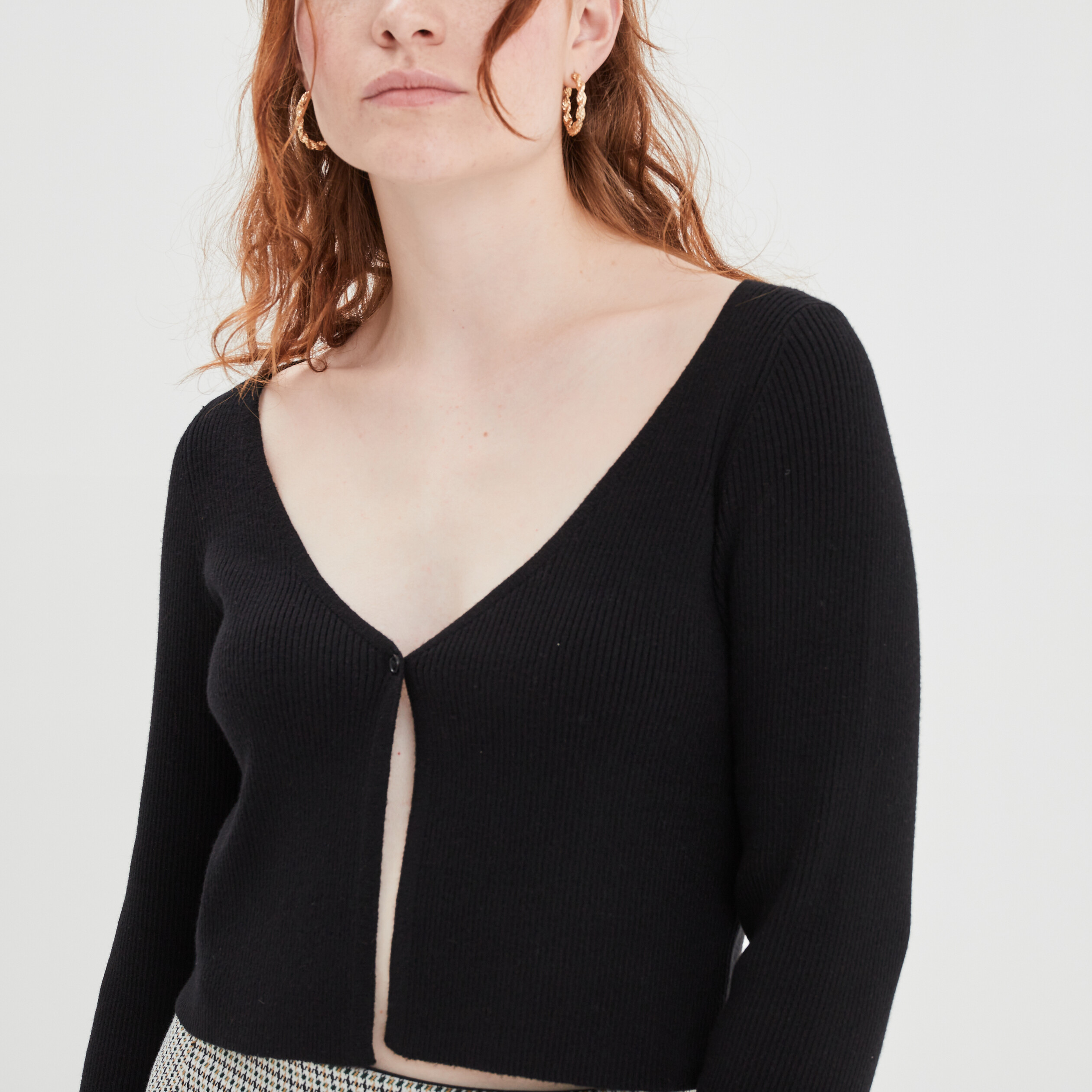 Gilet court manches longues col en V noir femme