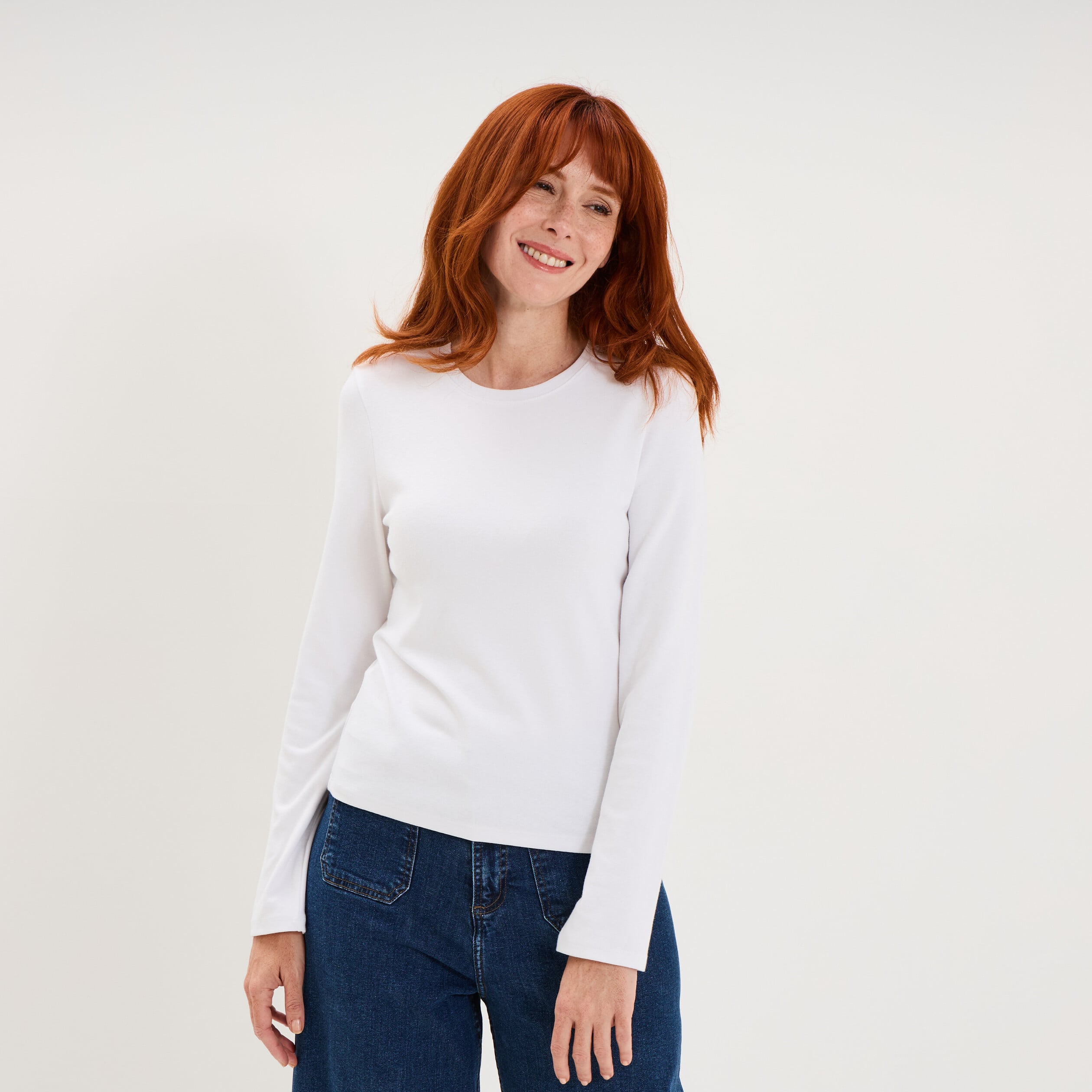 T-shirt manches longues col rond ajust&eacute; blanc femme