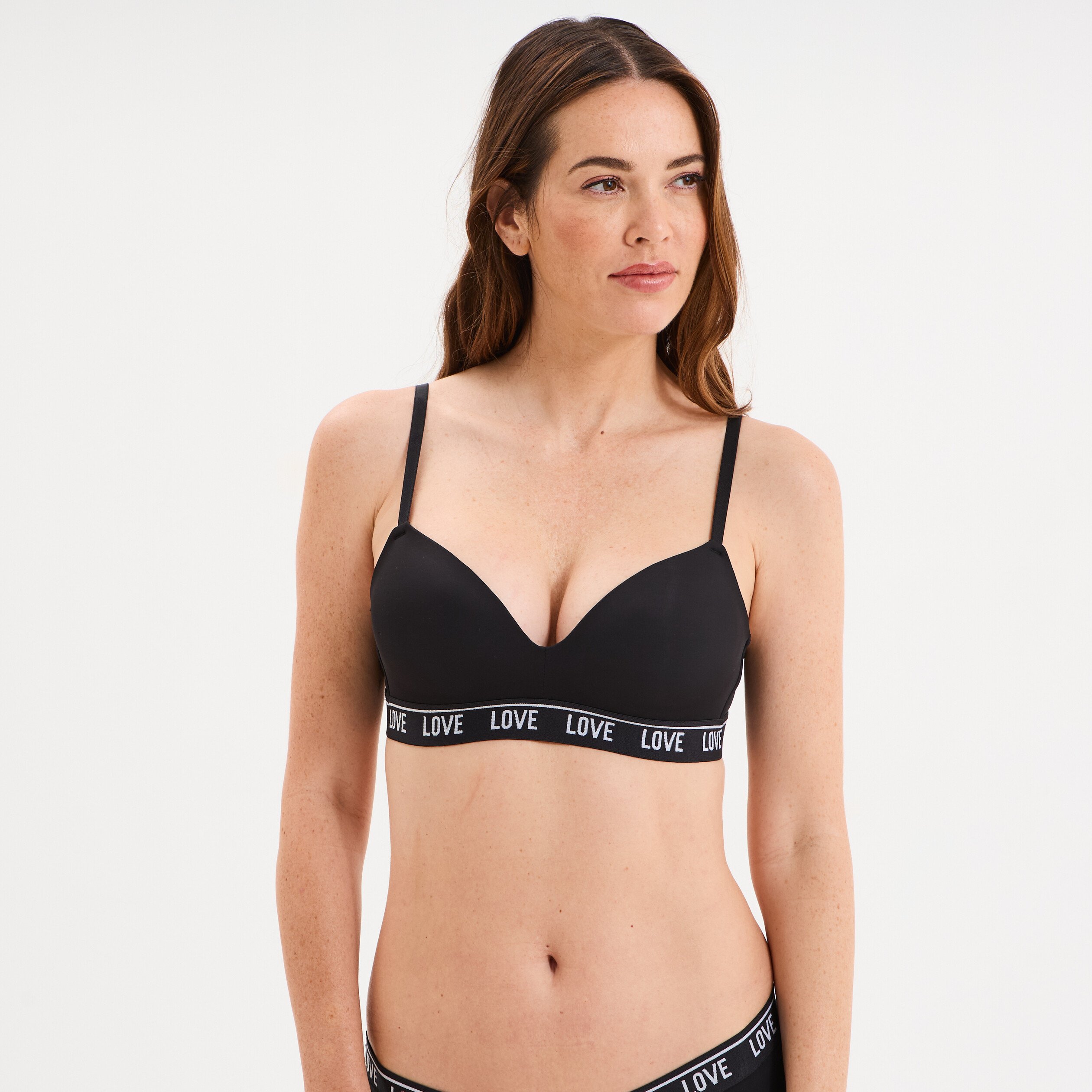 soutien gorge emboitant padde elastique noir femme Soutien-gorge emboîtant paddé élastiqué noir femme