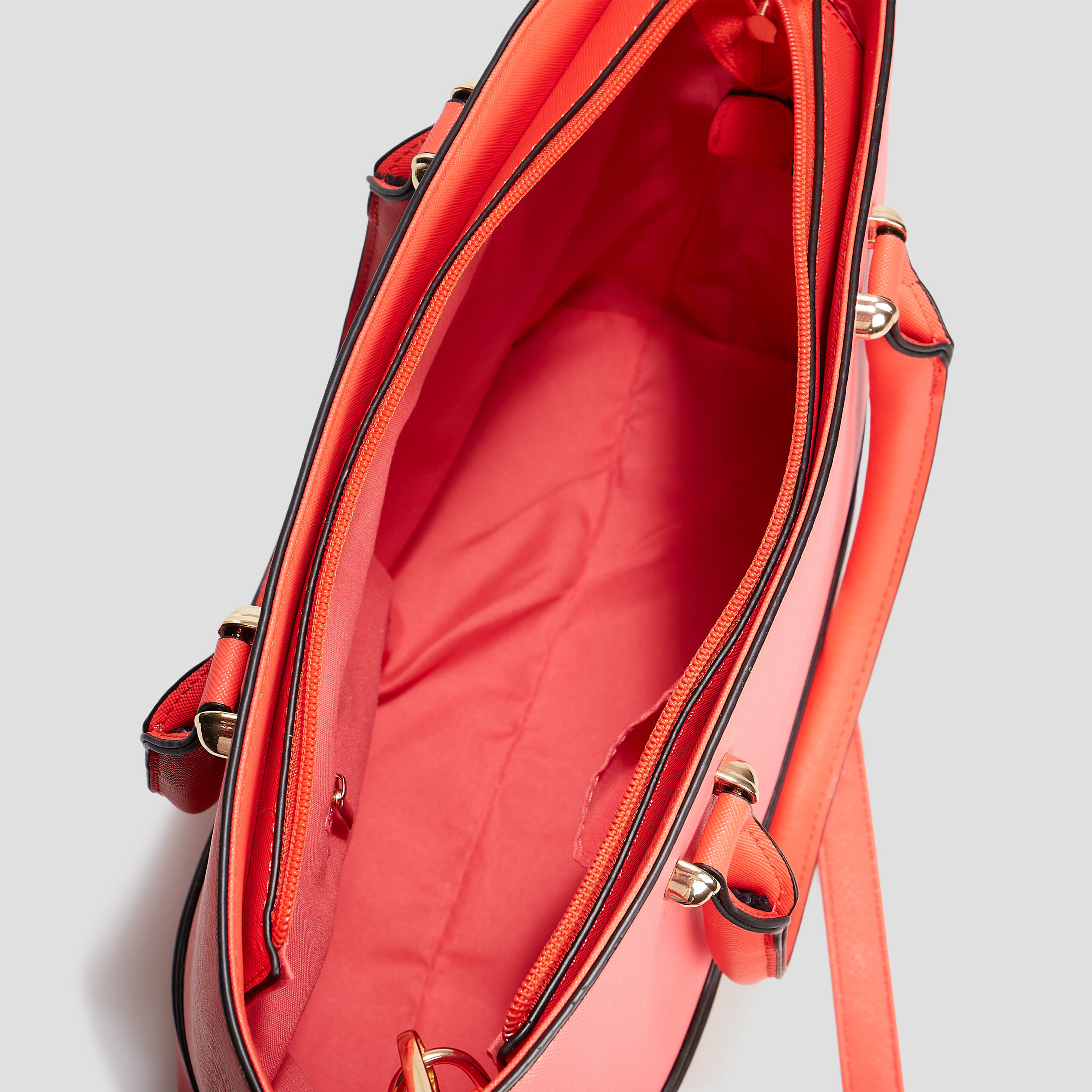Grand sac cabas avec bandouli&egrave;re rose fushia femme