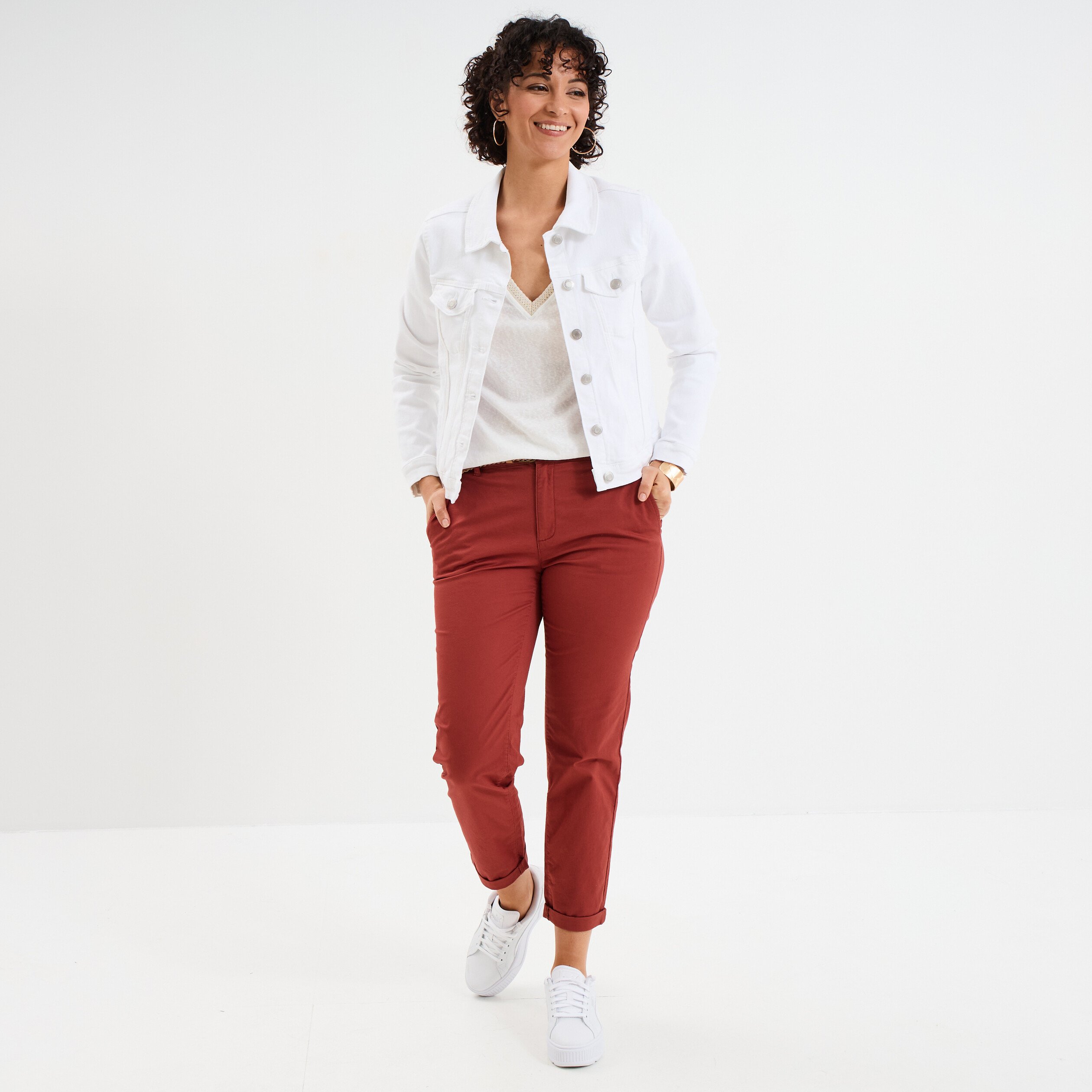 pantalon chino 78eme ceinture tressee rouge fonce femme Pantalon chino 7/8ème ceinture tressée rouge foncé femme