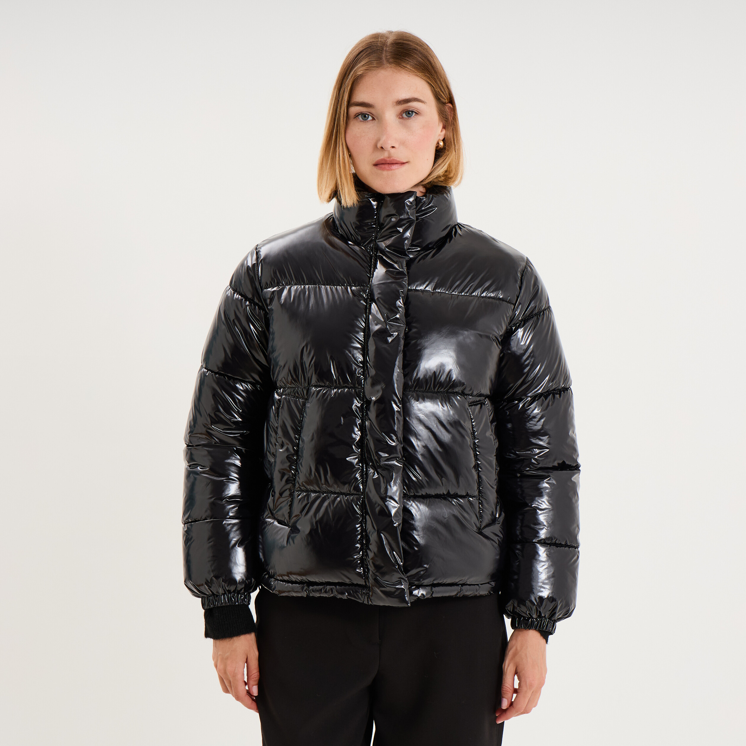 Doudoune courte oversize col montant noir femme