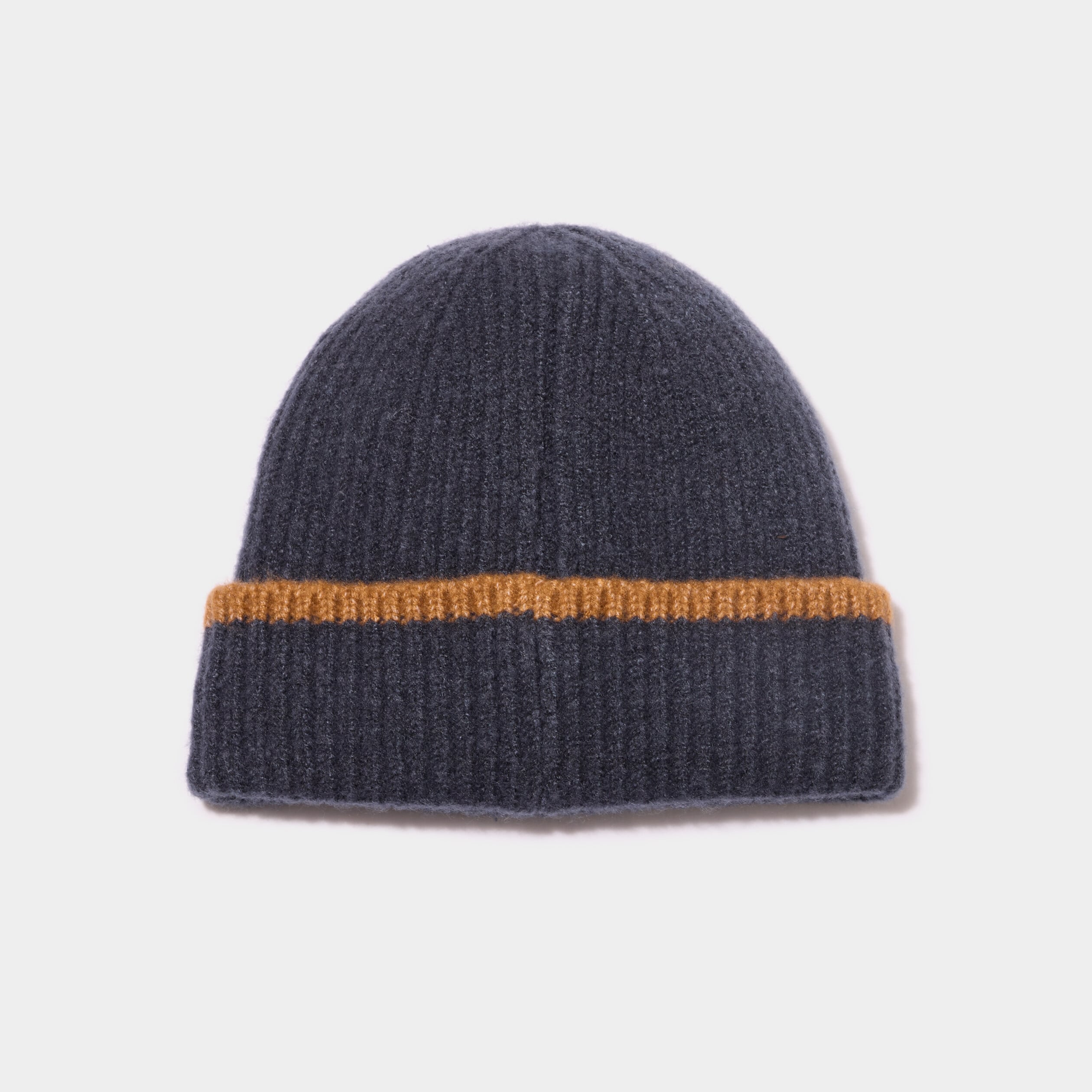 Bonnet en maille effet tricot bleu fonc&eacute; gar&ccedil;on