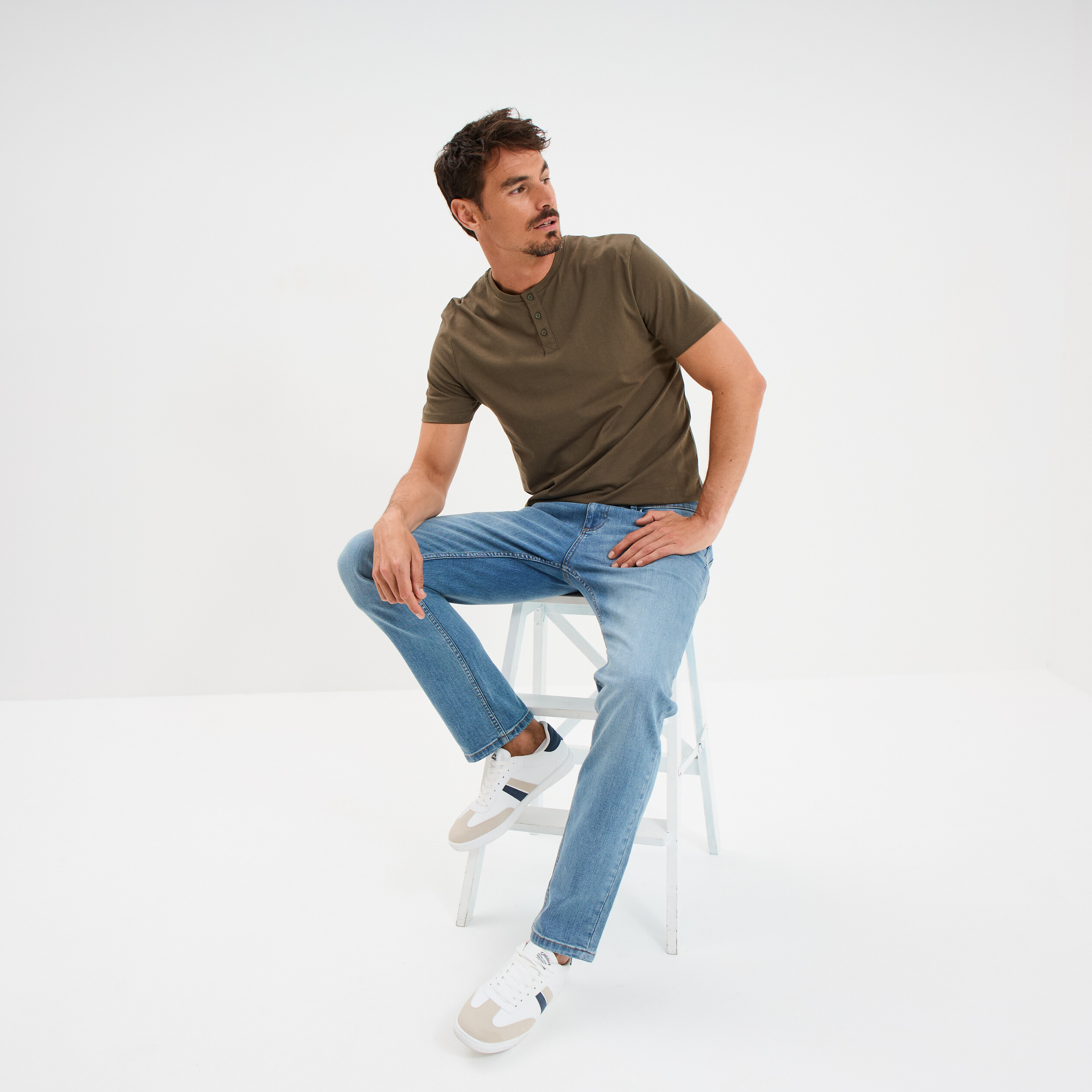 t shirt col tunisien manches courtes vert kaki homme T-shirt col tunisien manches courtes vert kaki homme