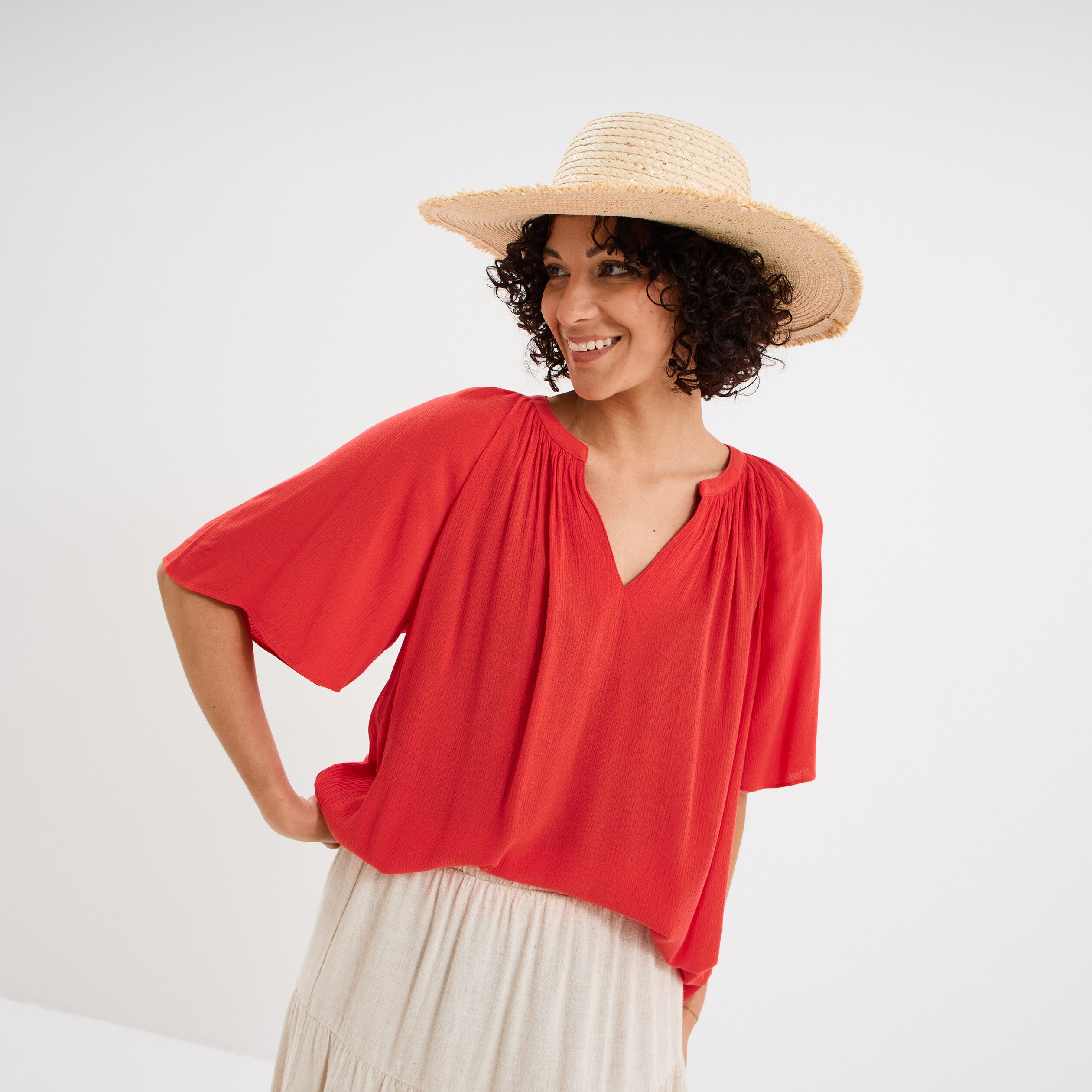 blouse manches papillons col tunisien rouge femme Blouse manches papillons col tunisien rouge femme