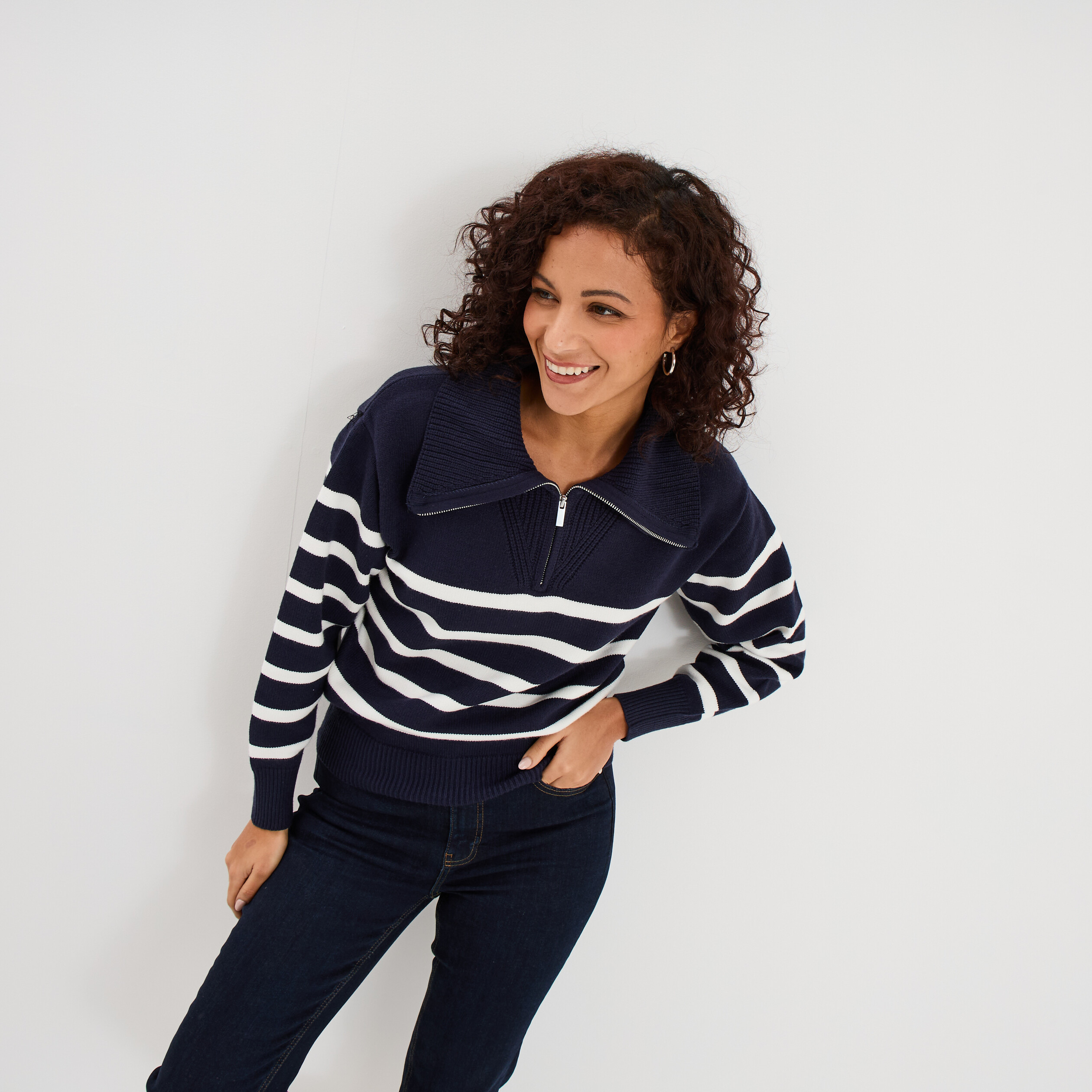 Pull col camionneur zipp&eacute; bleu marine femme
