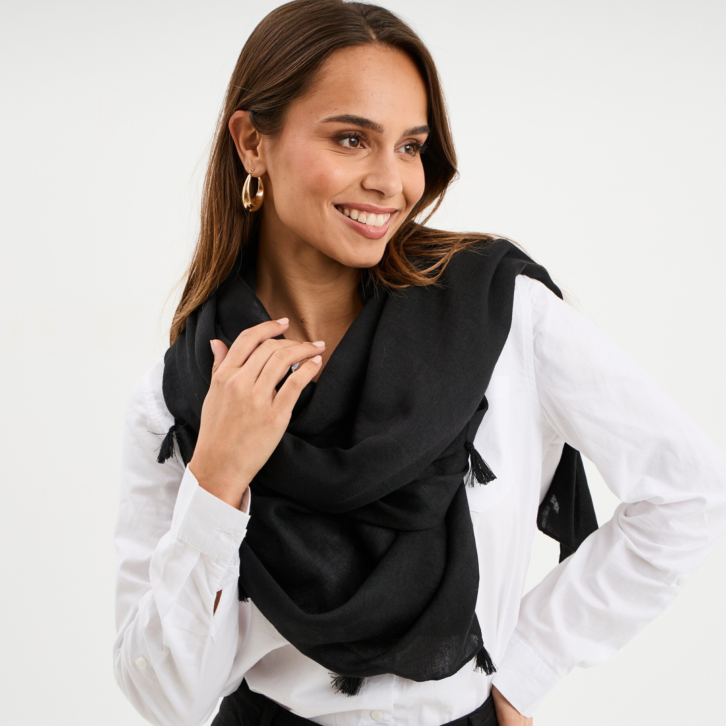 foulard a pompons noir femme Foulard à pompons noir femme