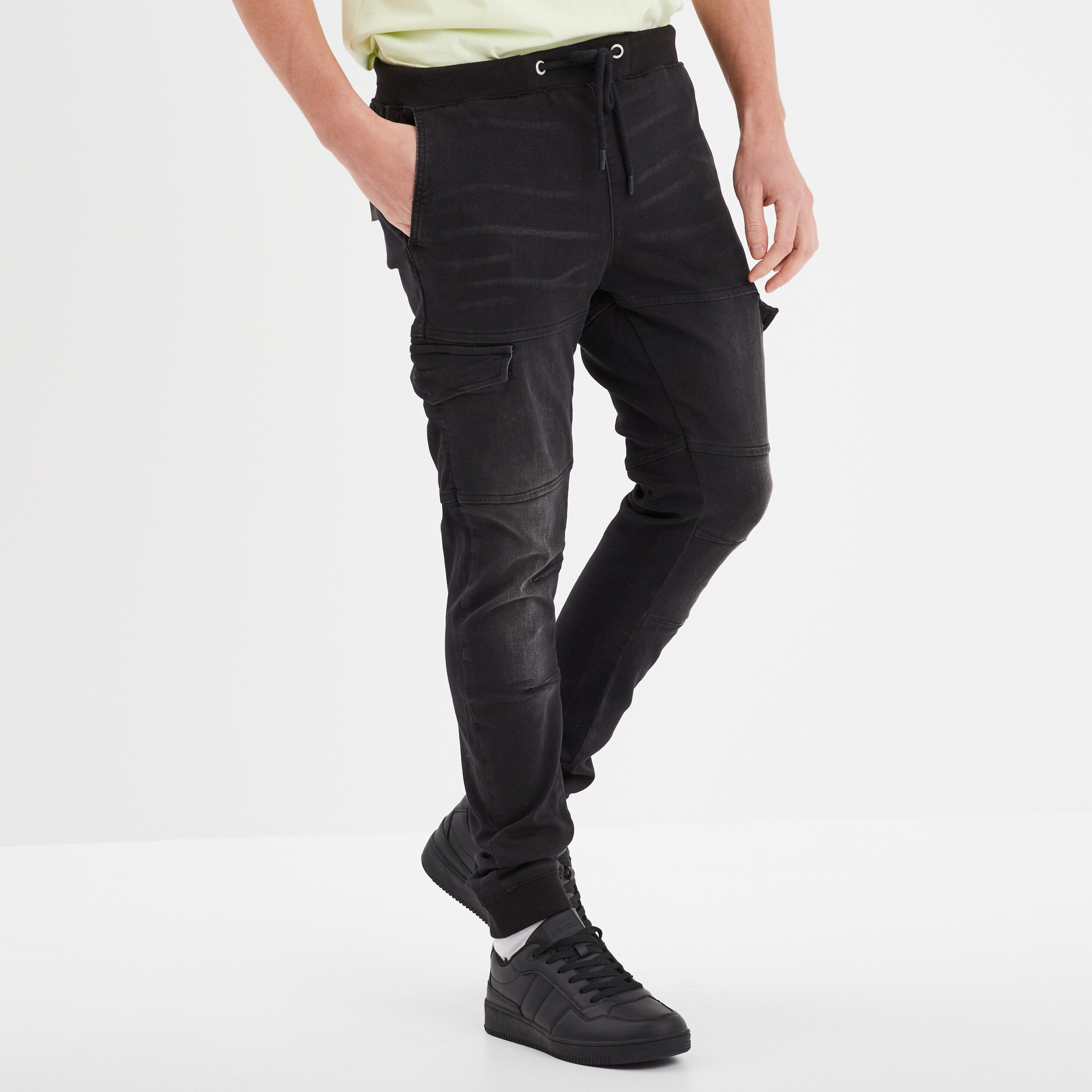 Pantalon skinny stretch 2 poches c&ocirc;t&eacute;s noir homme