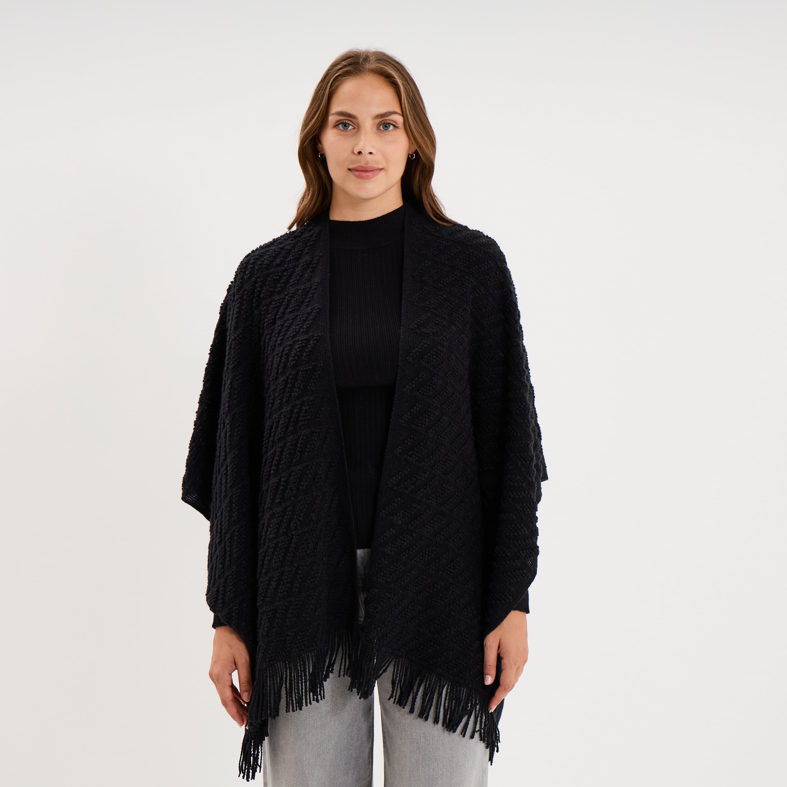 Poncho &agrave; franges ample noir femme