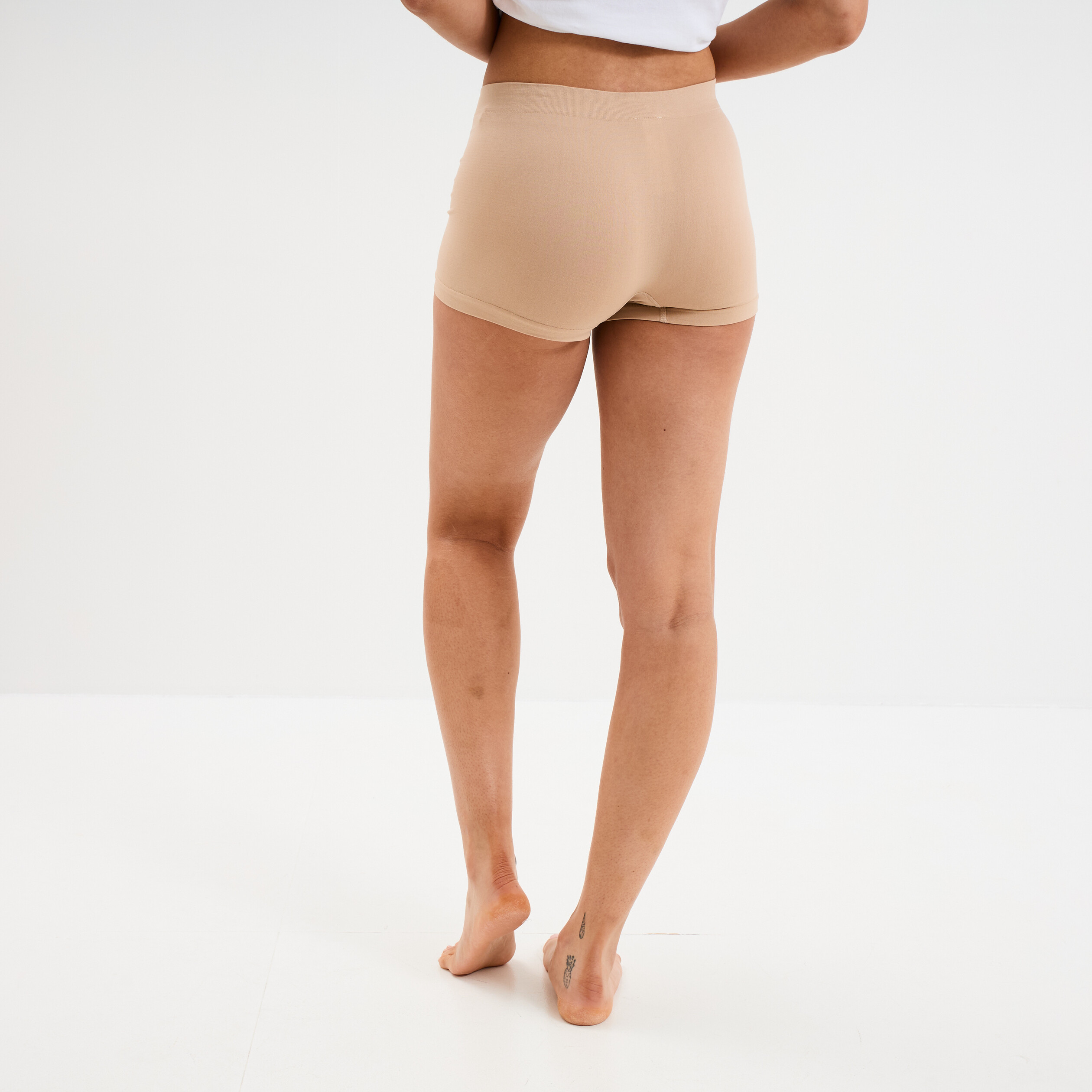 short cycliste taille elastiquee beige femme Short cycliste taille élastiquée beige femme