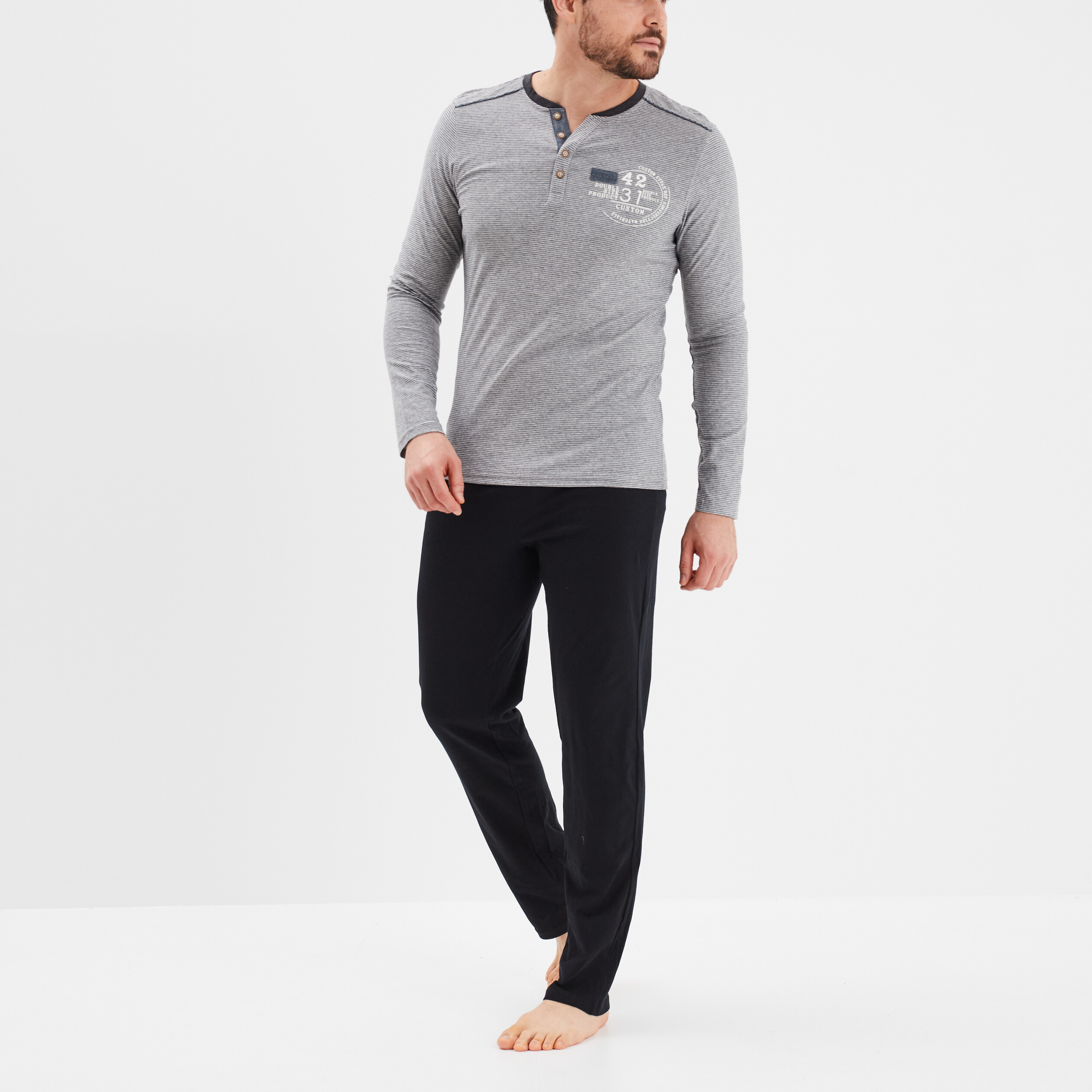 Ensemble pyjama 2 pi&egrave;ces gris fonc&eacute; homme