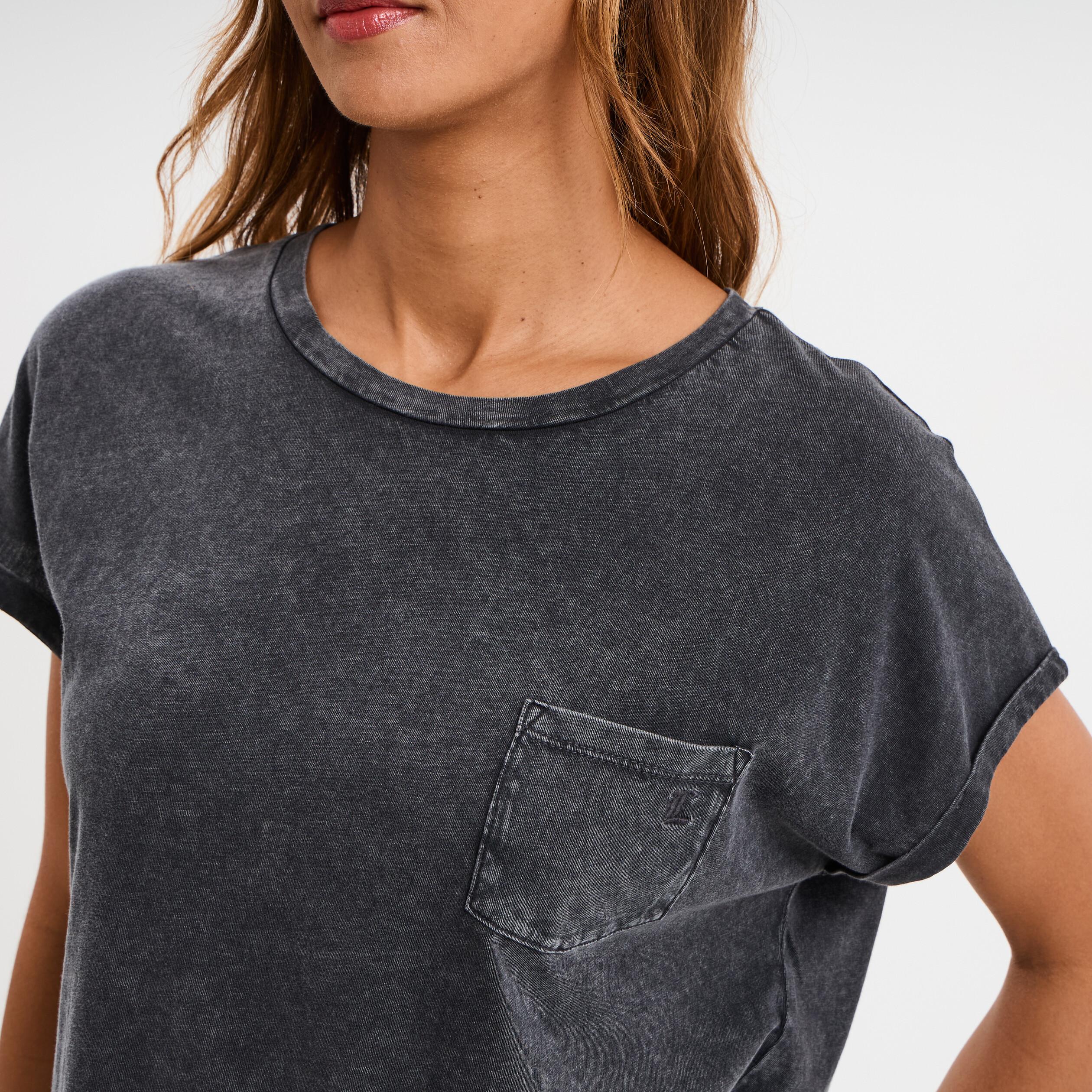 T-shirt 1 poche manches courtes coton noir femme