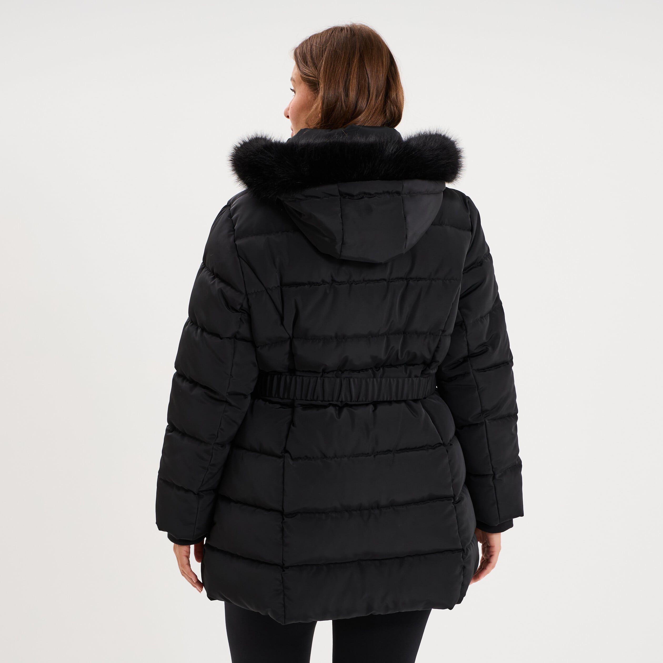 Doudoune mi-longue ceintur&eacute;e &agrave; capuche noir femme grande taille