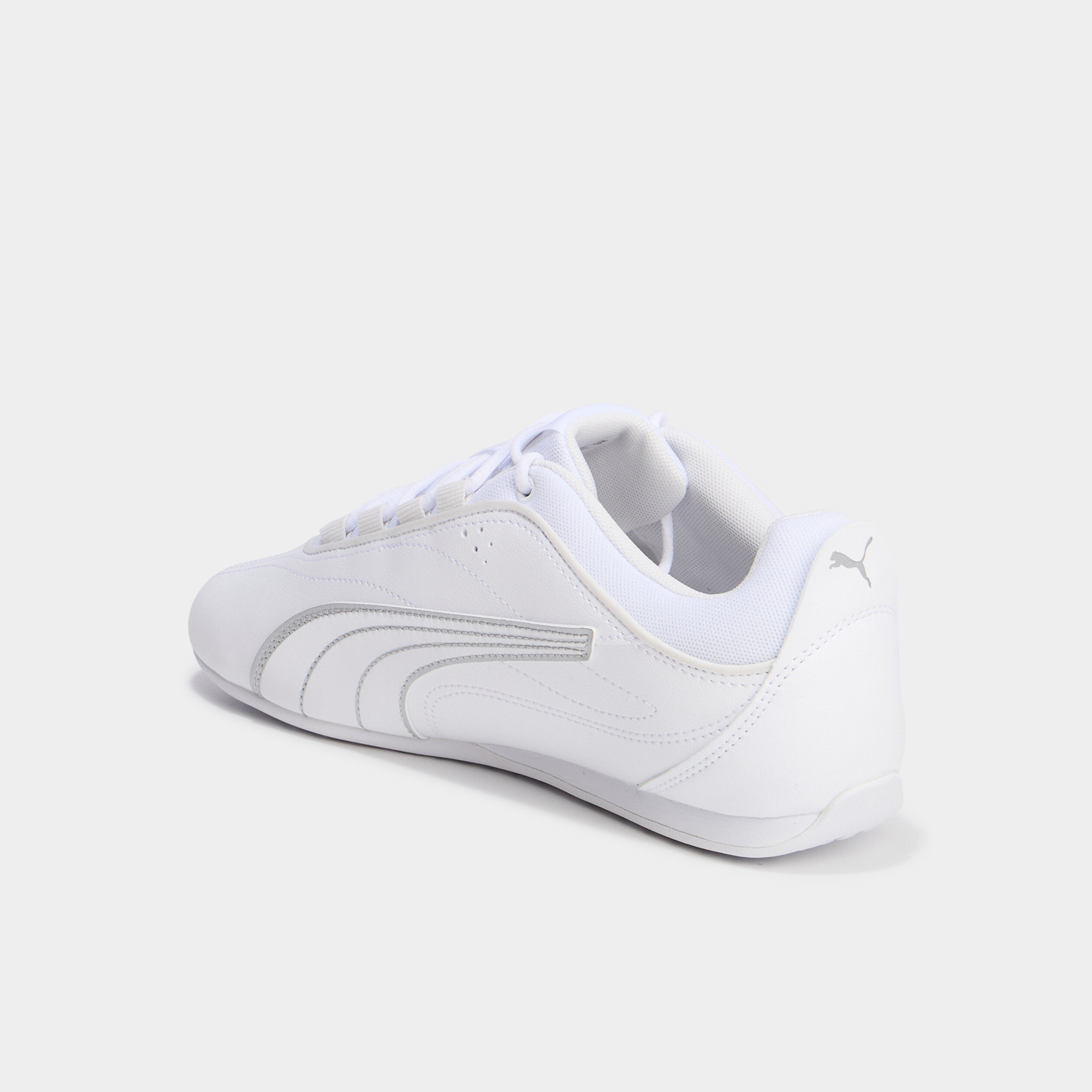 tennis basses lacets elastiques puma blanc femme Tennis basses lacets élastiqués Puma blanc femme