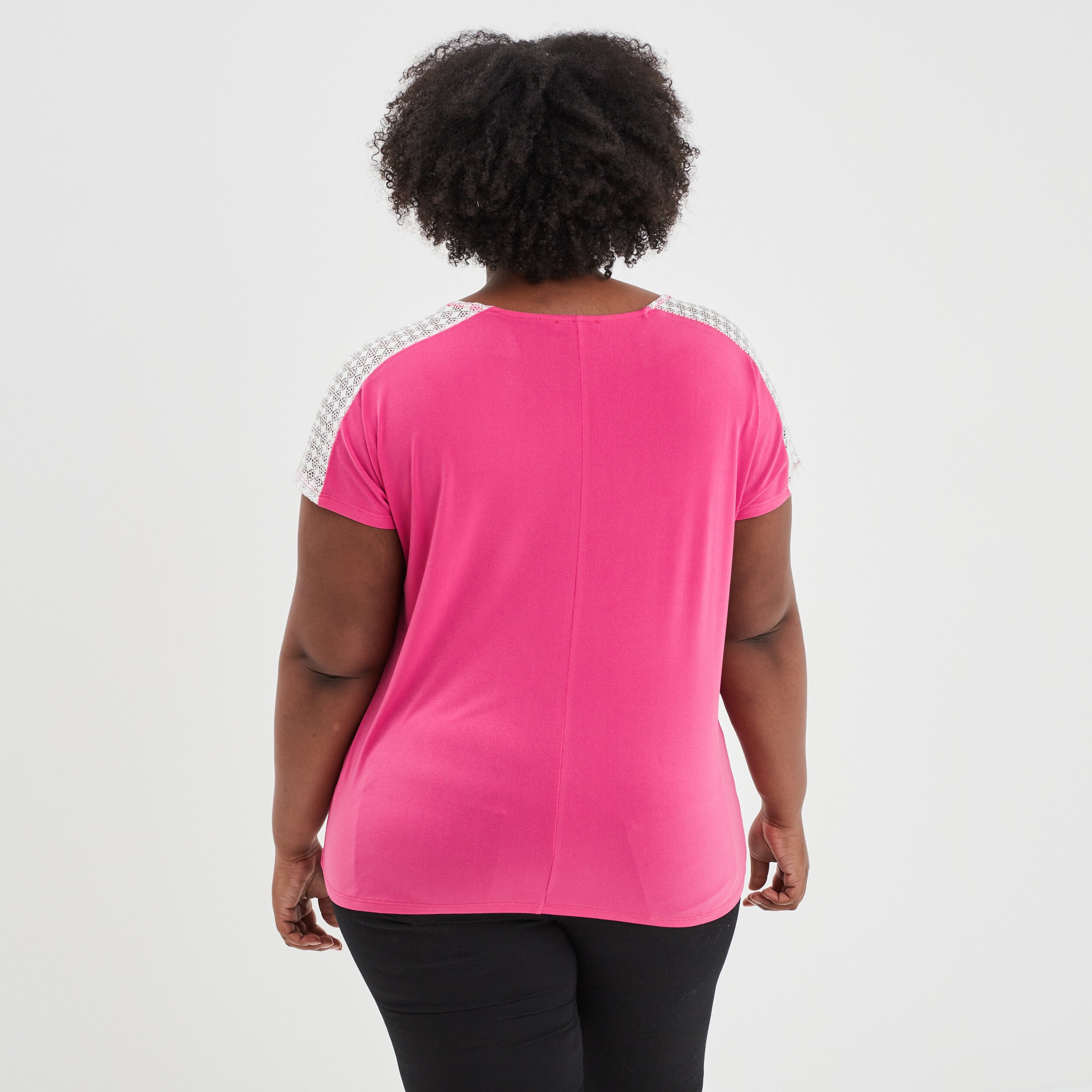 t shirt avec manches dentelle col en v rose fushia femmegt T-shirt avec manches dentelle col en V rose fushia femme grande taille