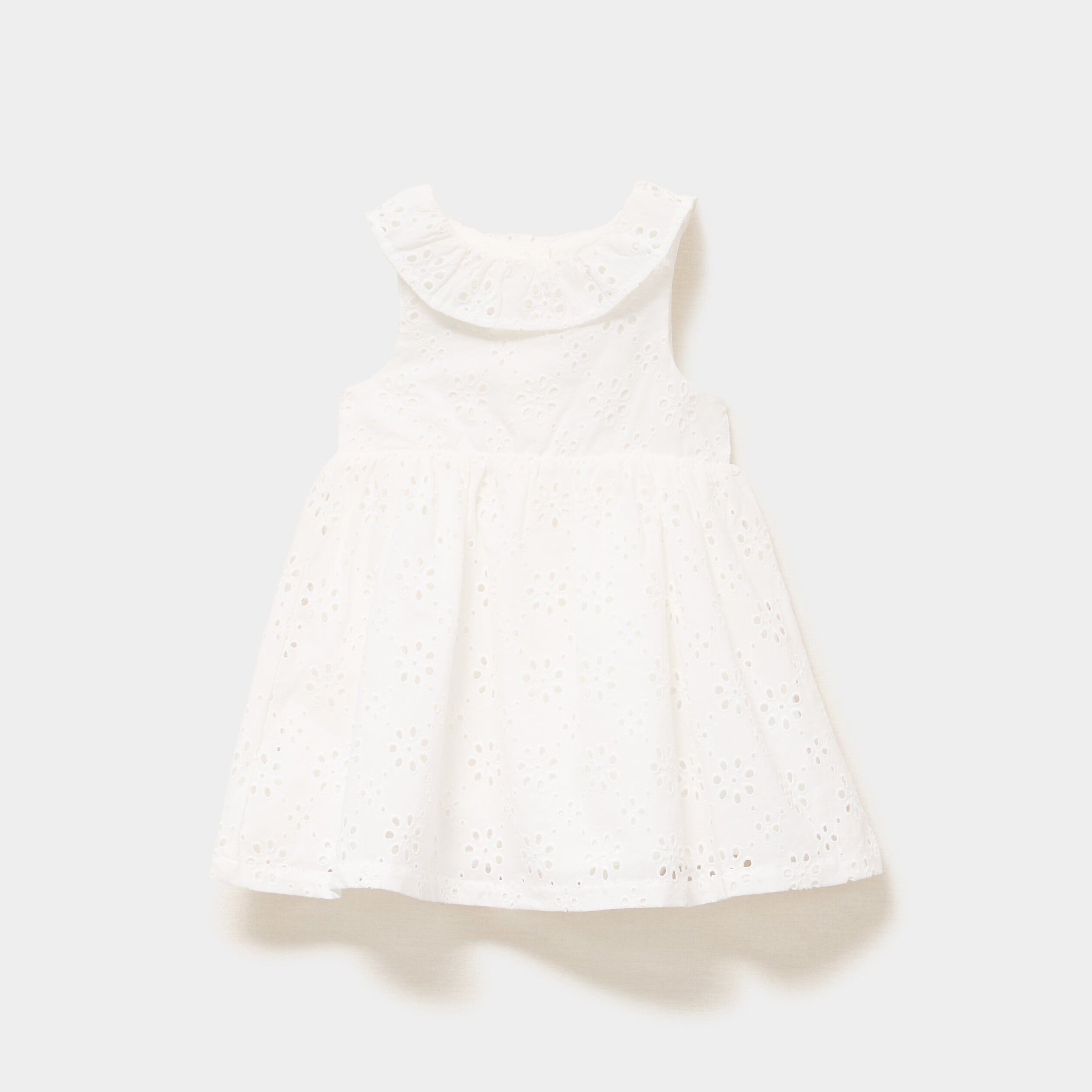 Robe &eacute;vas&eacute;e broderie anglaise coton blanc b&eacute;b&eacute; fille