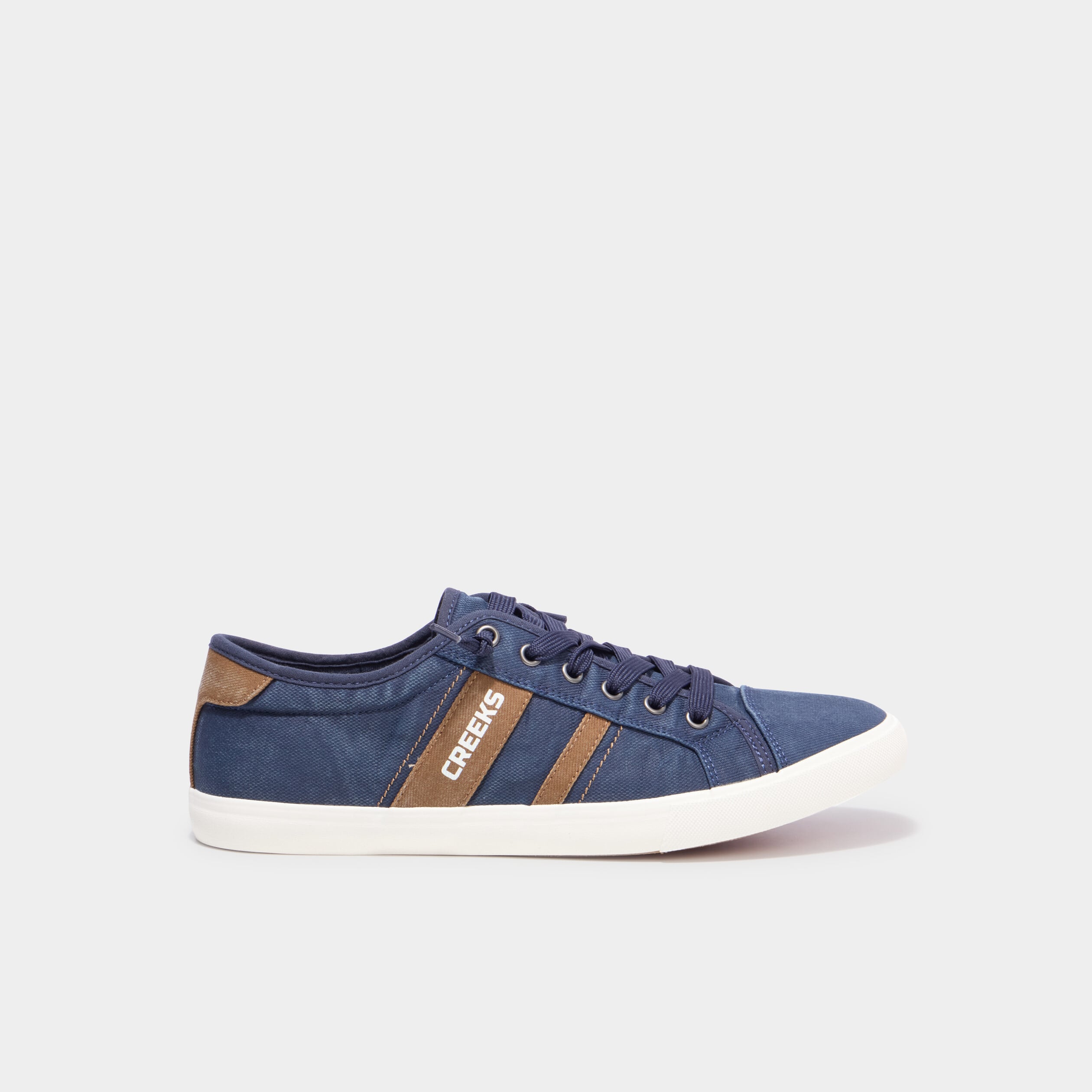 Tennis basses en toile effet denim bleu marine homme