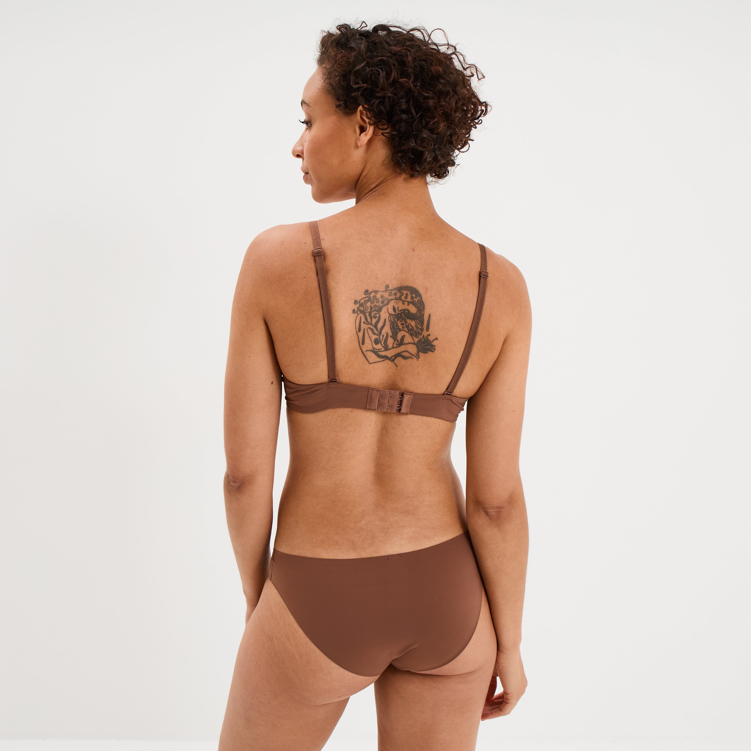 Soutien-gorge corbeille padd&eacute; microfibre marron femme