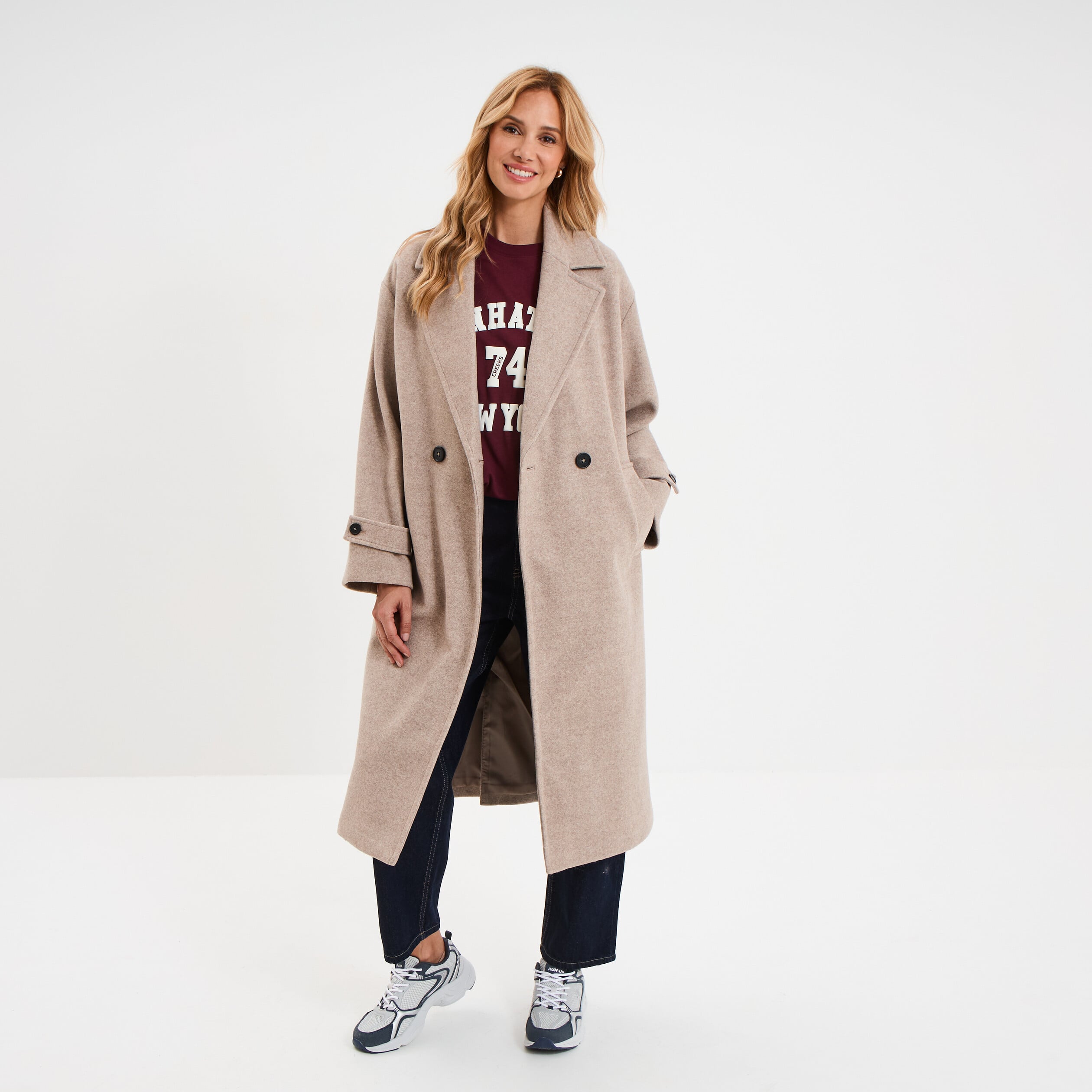 Manteau long boutonn&eacute; beige femme