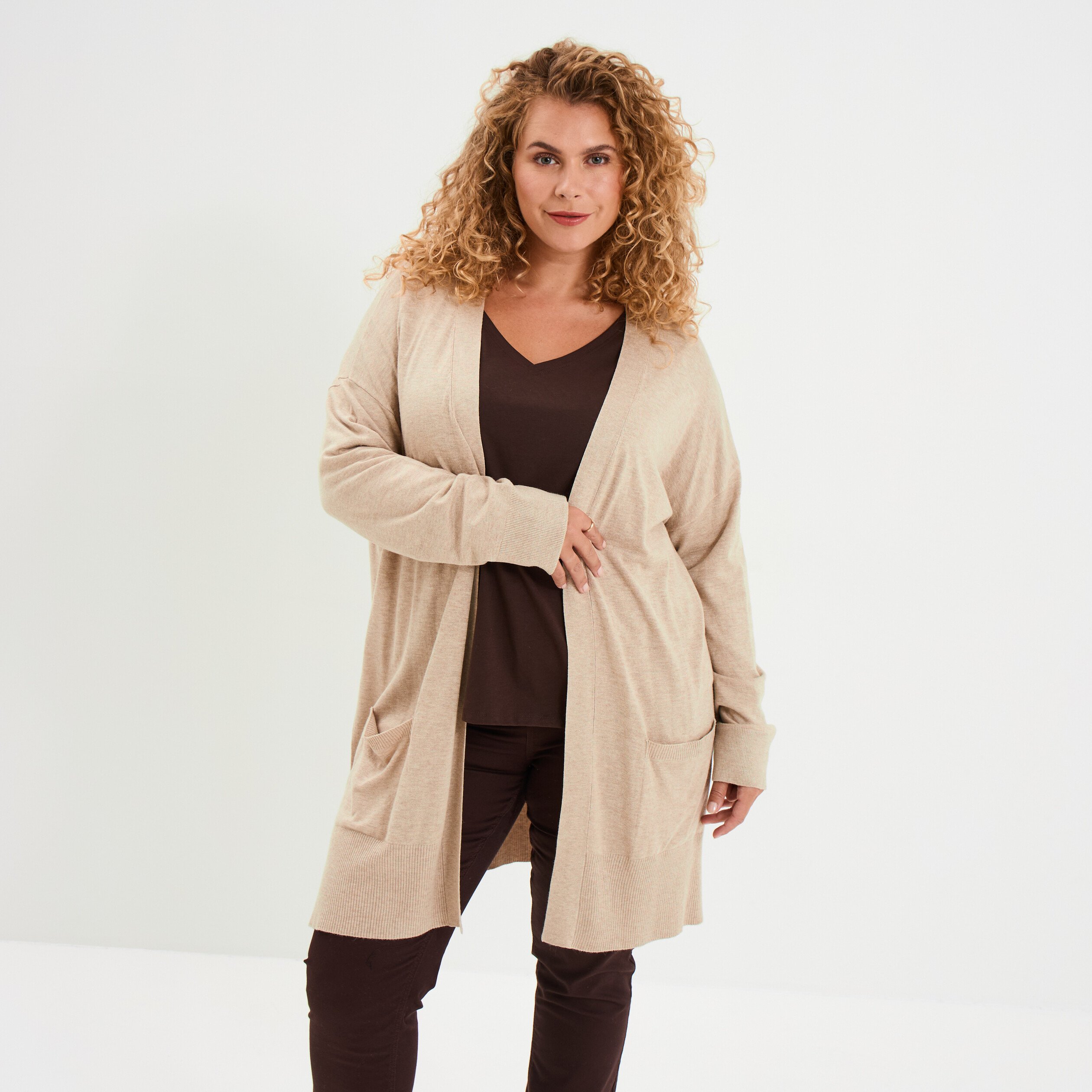 gilet long avec poches beige femmegt Gilet long avec poches beige femme grande taille