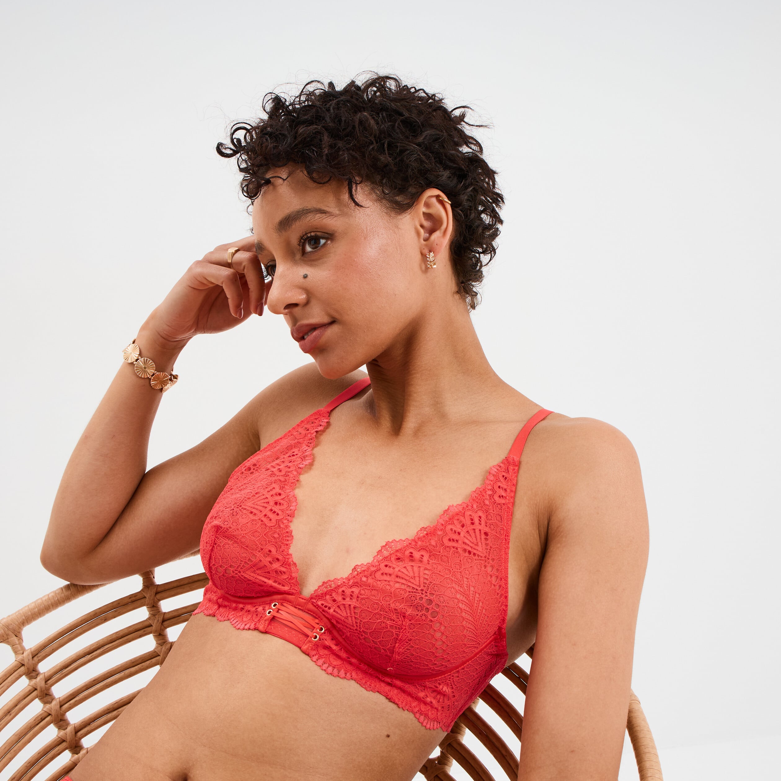 Soutien-gorge foulard dentelle rouge femme