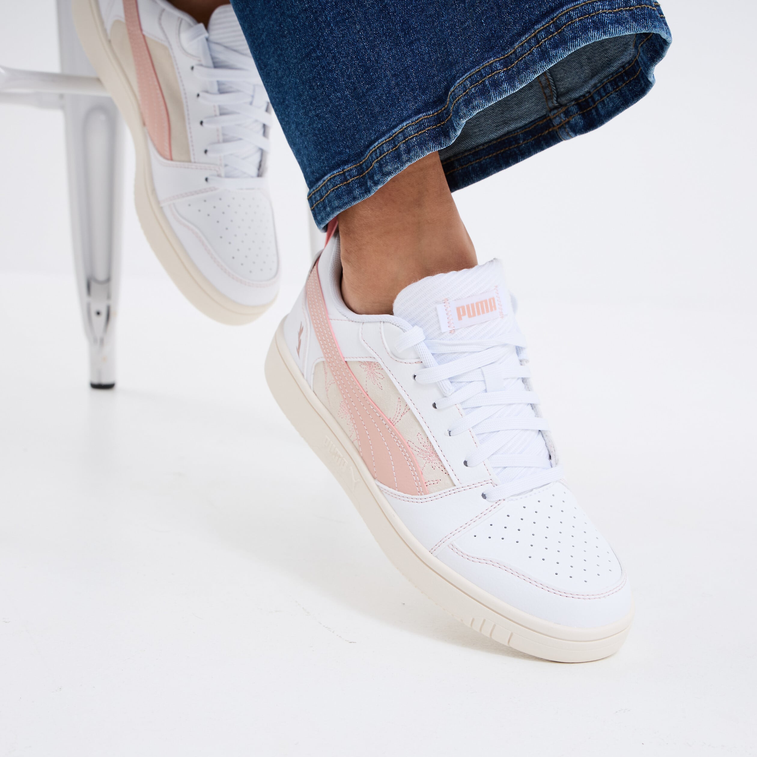Tennis basses &agrave; lacets Puma rose femme