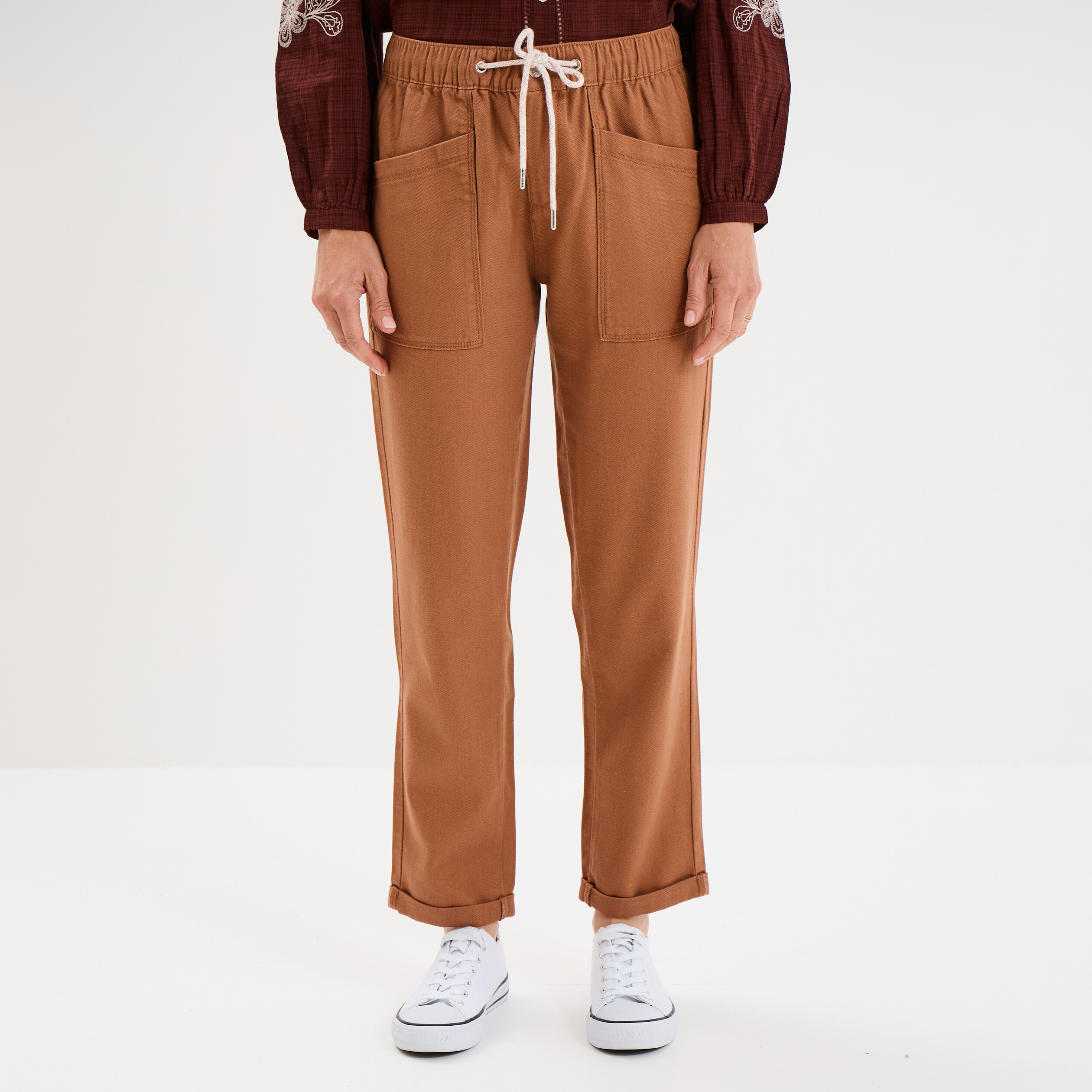 pantalon droit taille elastiquee marron clair femme Pantalon droit taille élastiquée marron clair femme