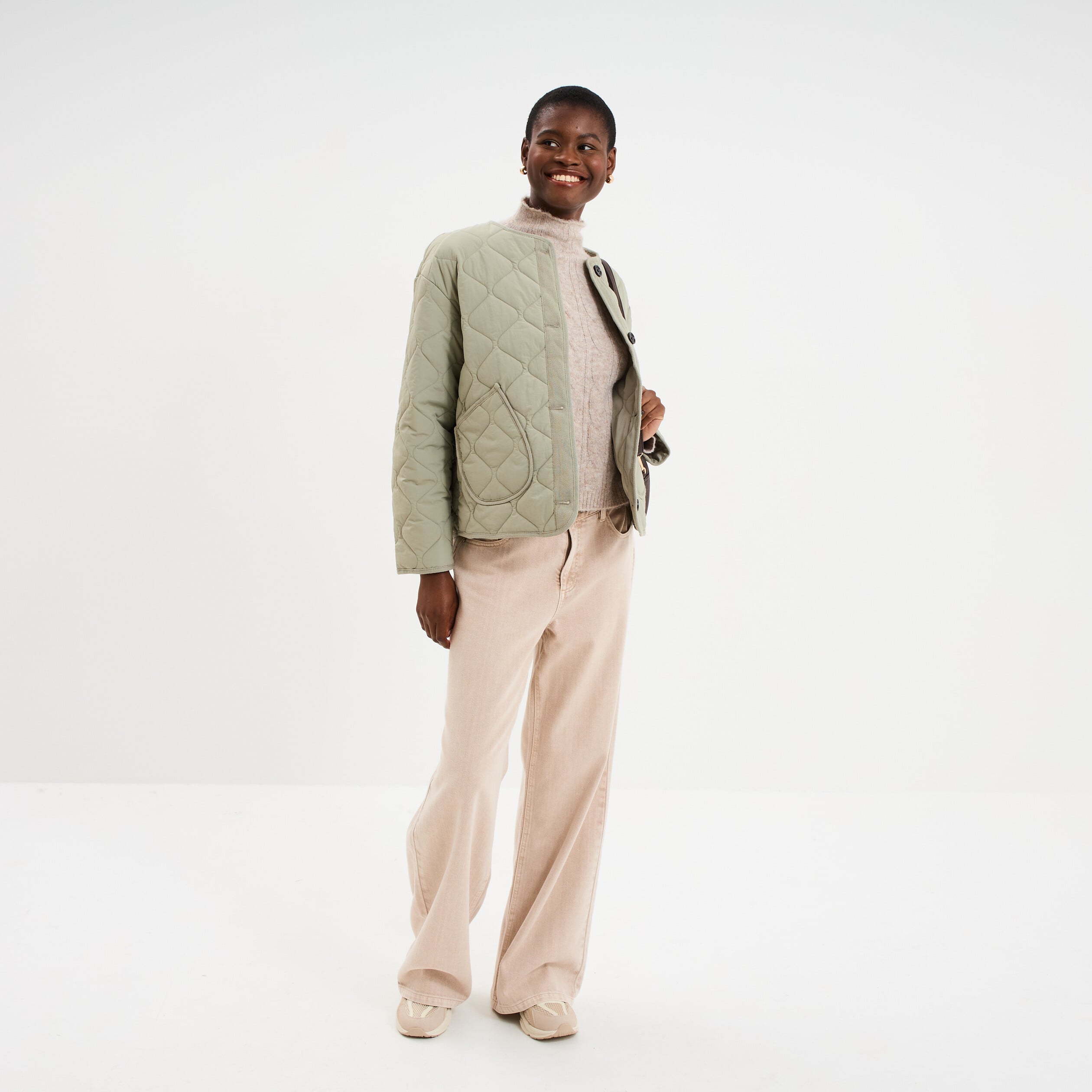 Veste matelass&eacute;e boutonn&eacute;e col rond vert kaki femme