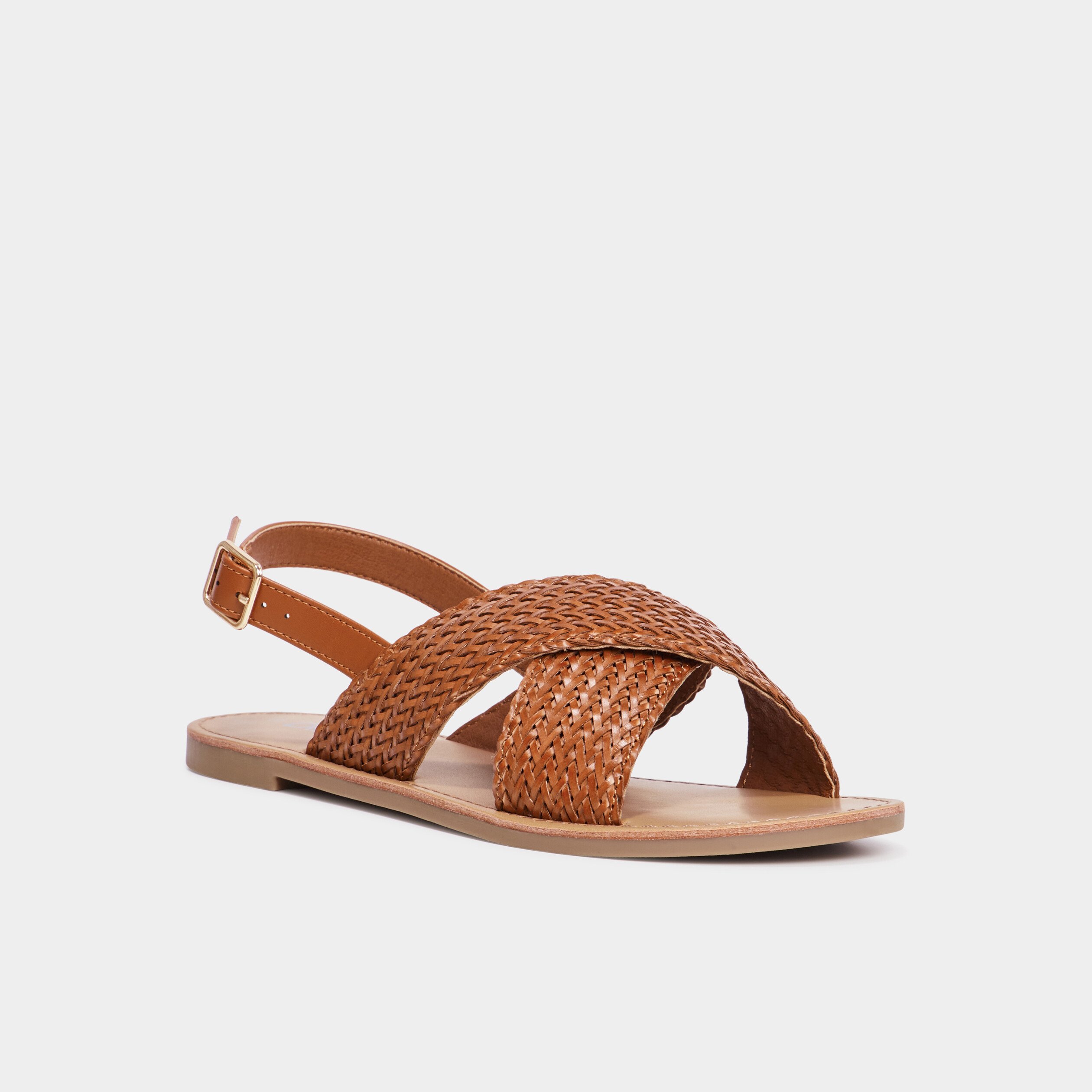 sandales plates brides tressees croisees marron femme Sandales plates brides tressées croisées marron femme