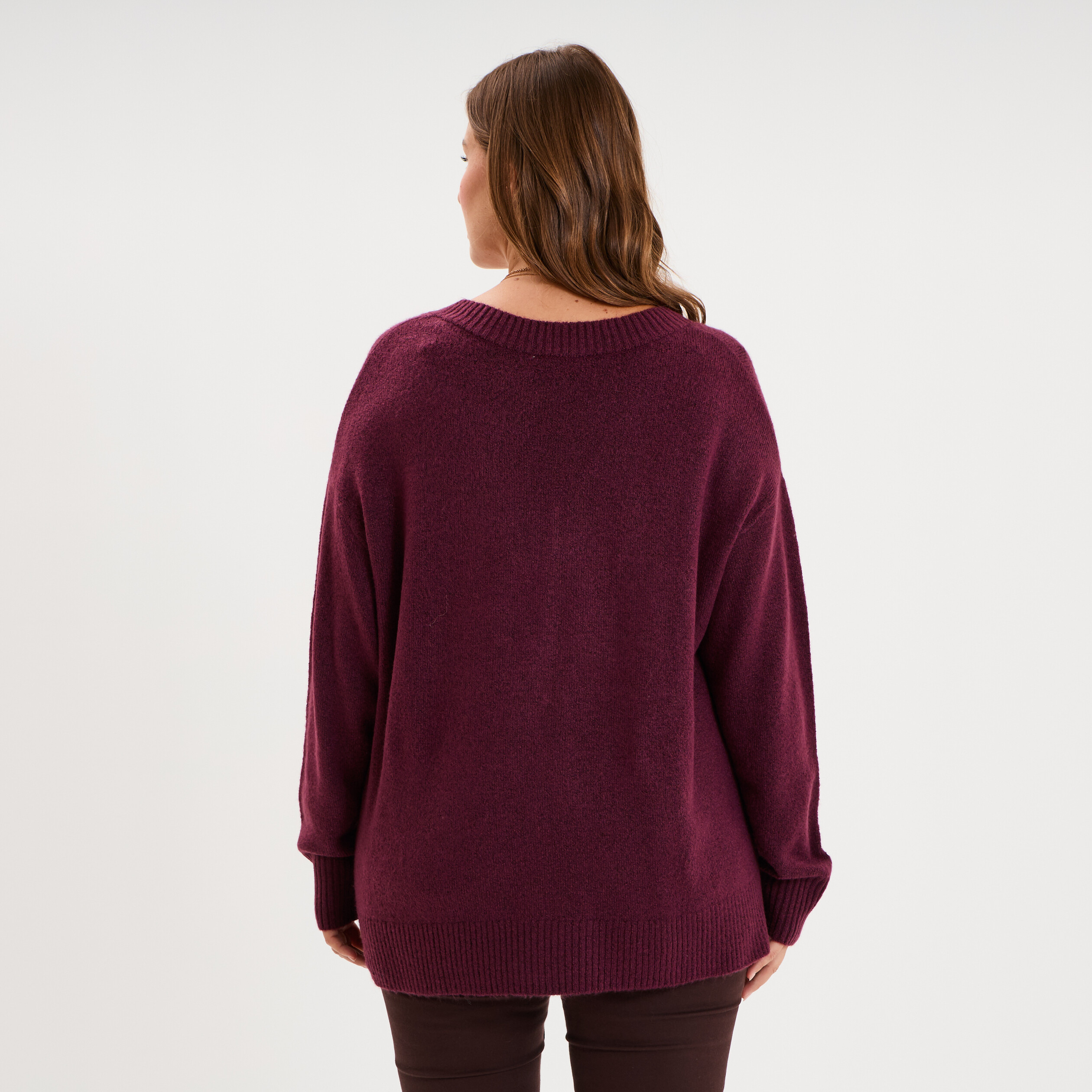 Pull droit col en V manches longues prune femme grande taille