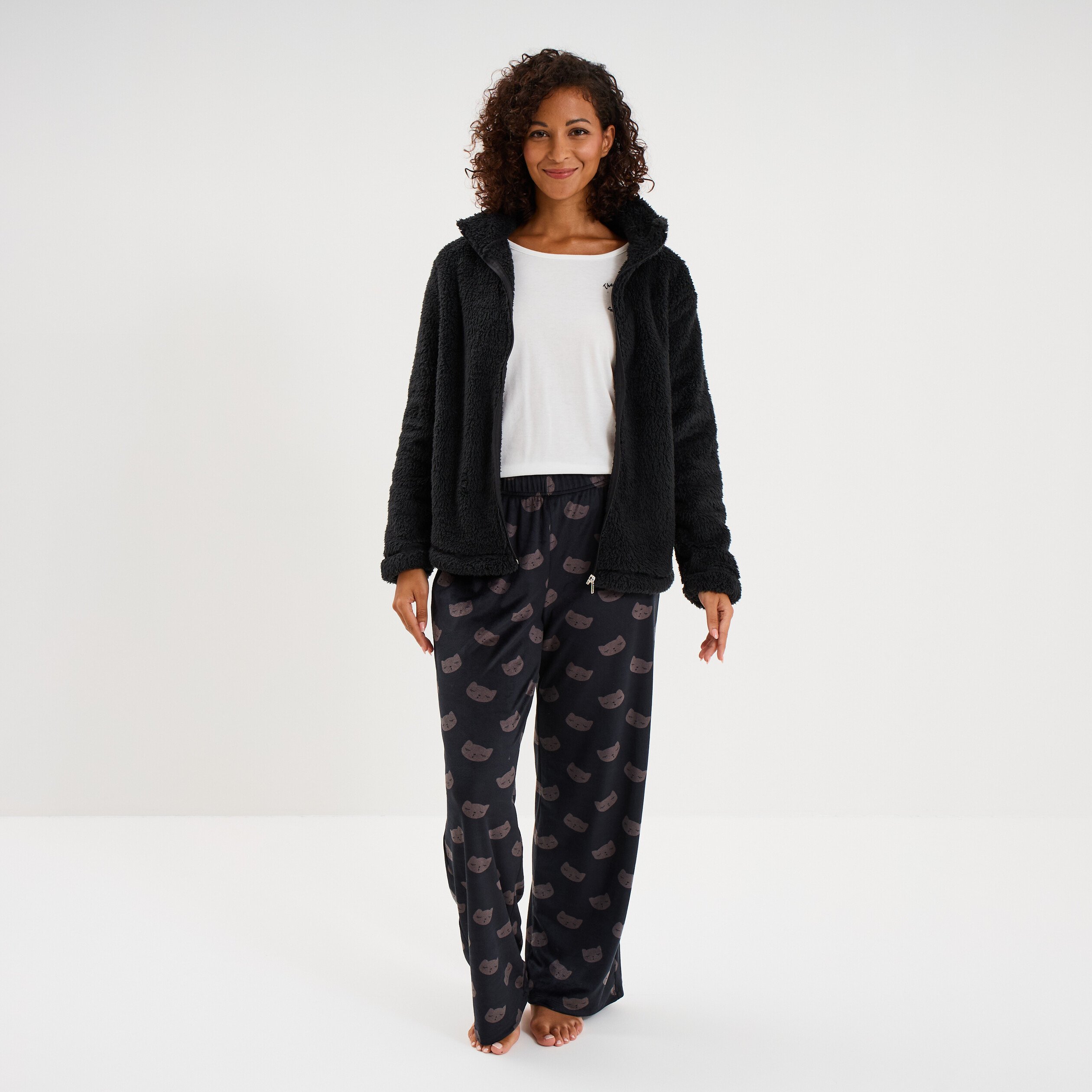 Ensemble pyjama pièces effet polaire noir femme La Halle