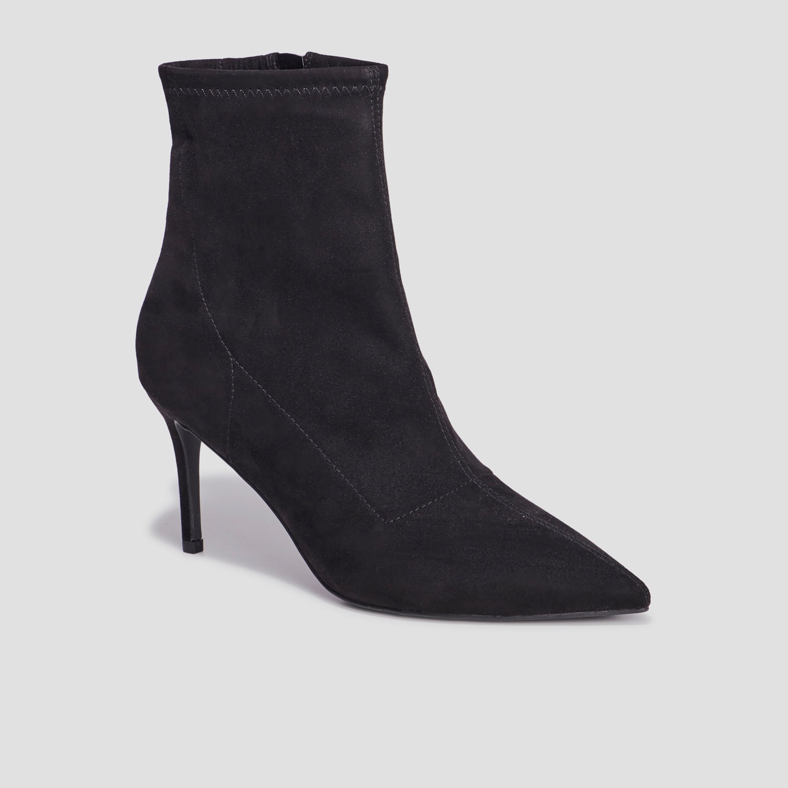 Bottines bouts pointus talons aiguilles noir femme