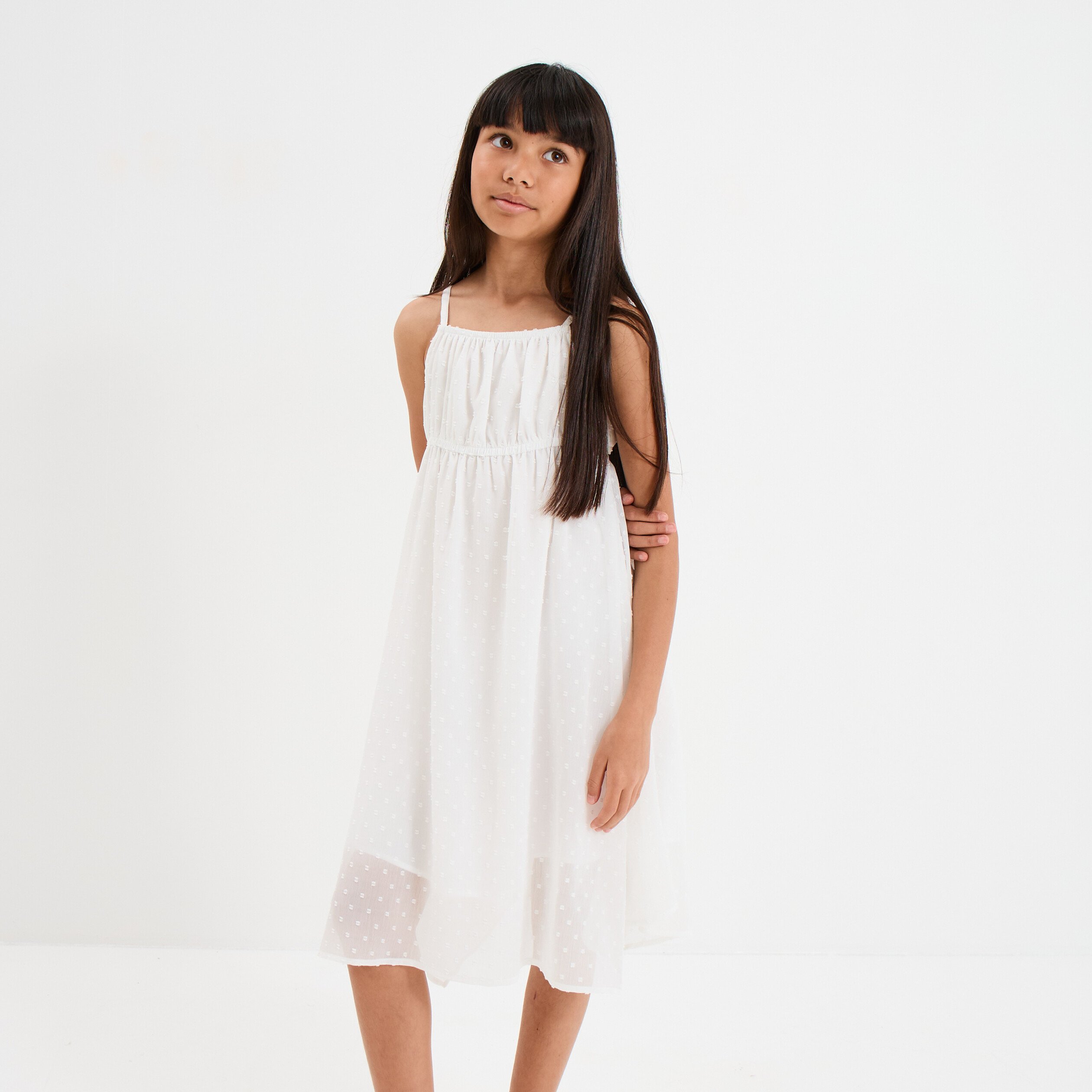 robe plumetis bas asymetrique ivoire fille Robe plumetis bas asymétrique ivoire fille