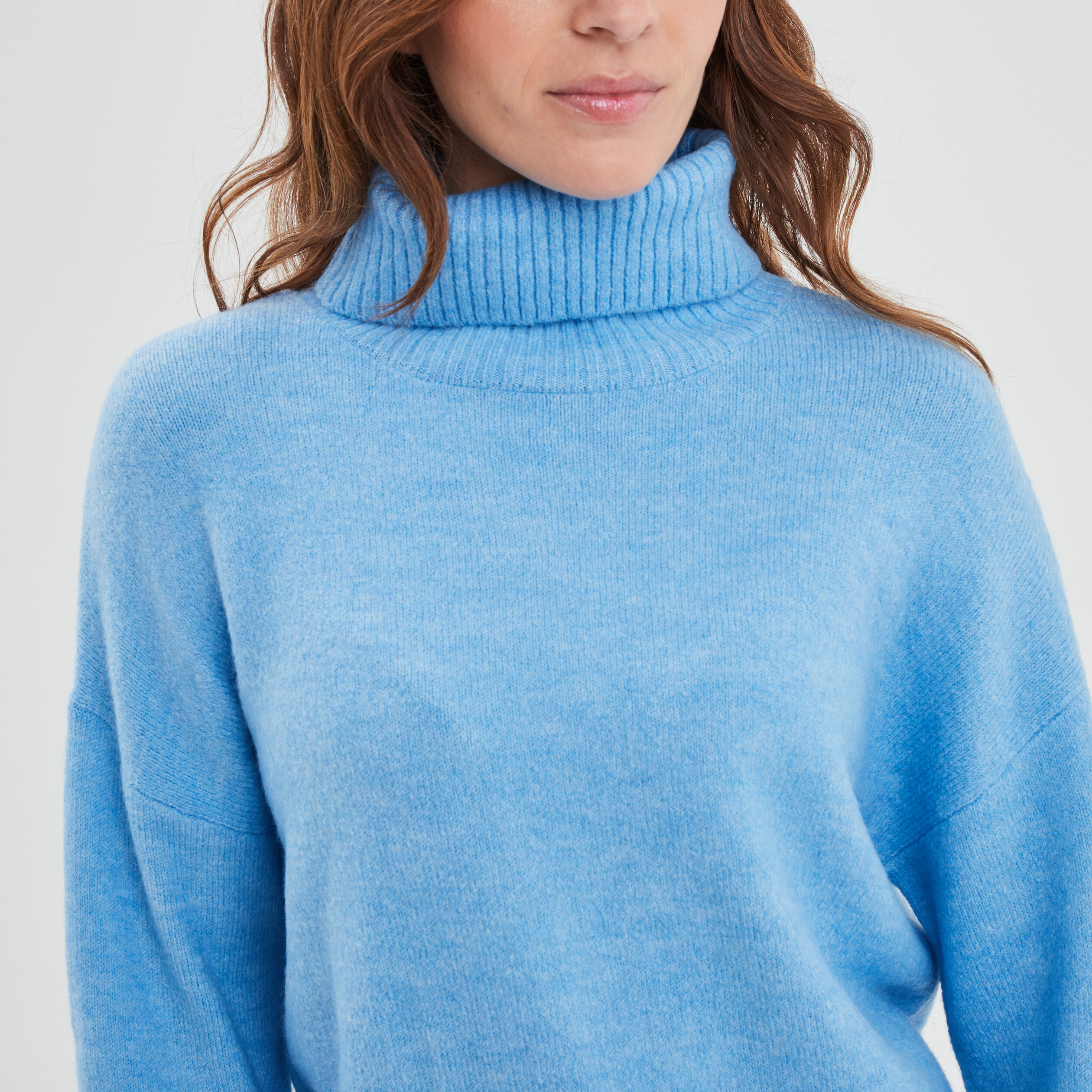 Pull col montant bleu femme